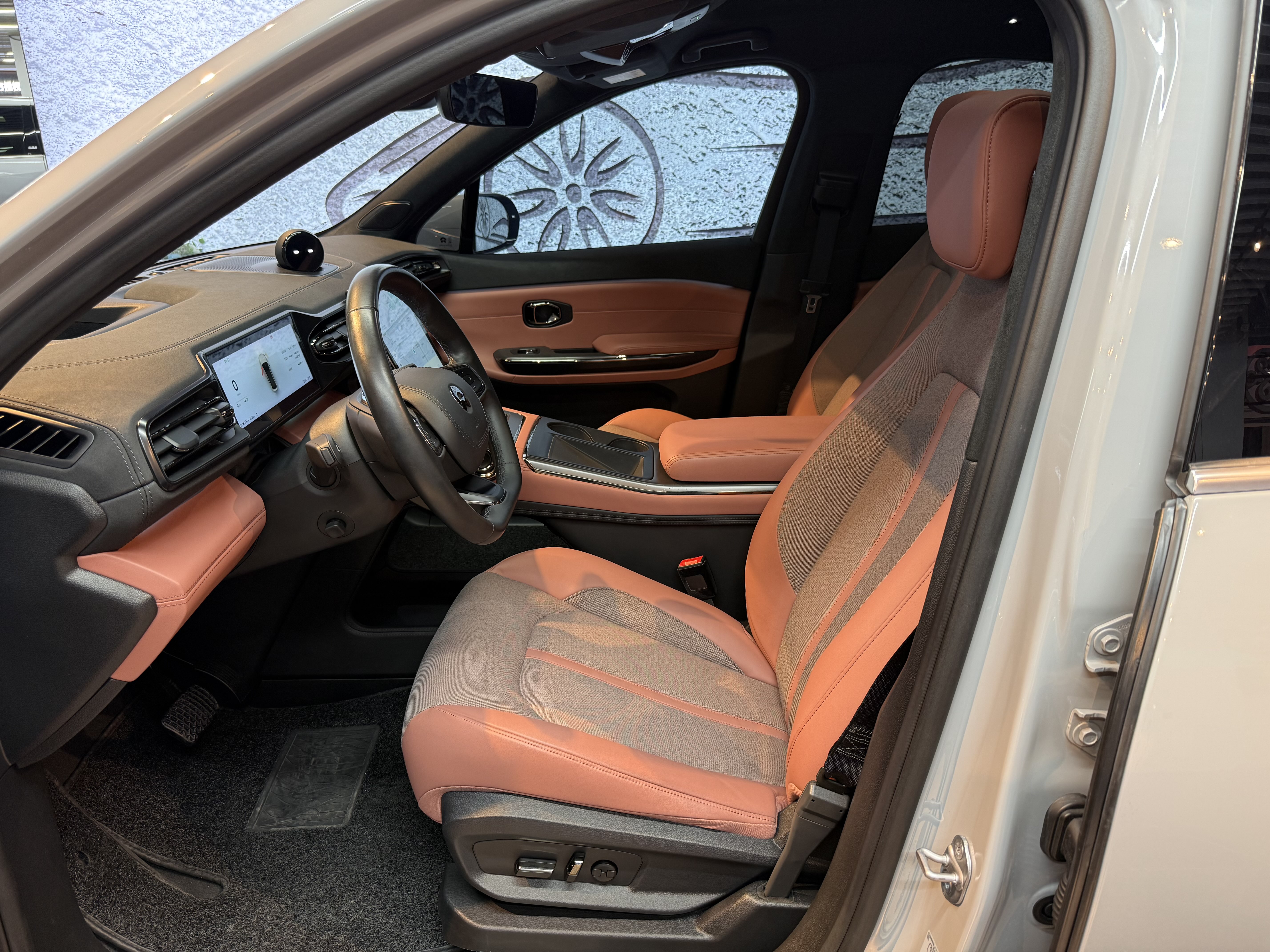 蔚来 蔚来EC6 2022 汽车图片 #7