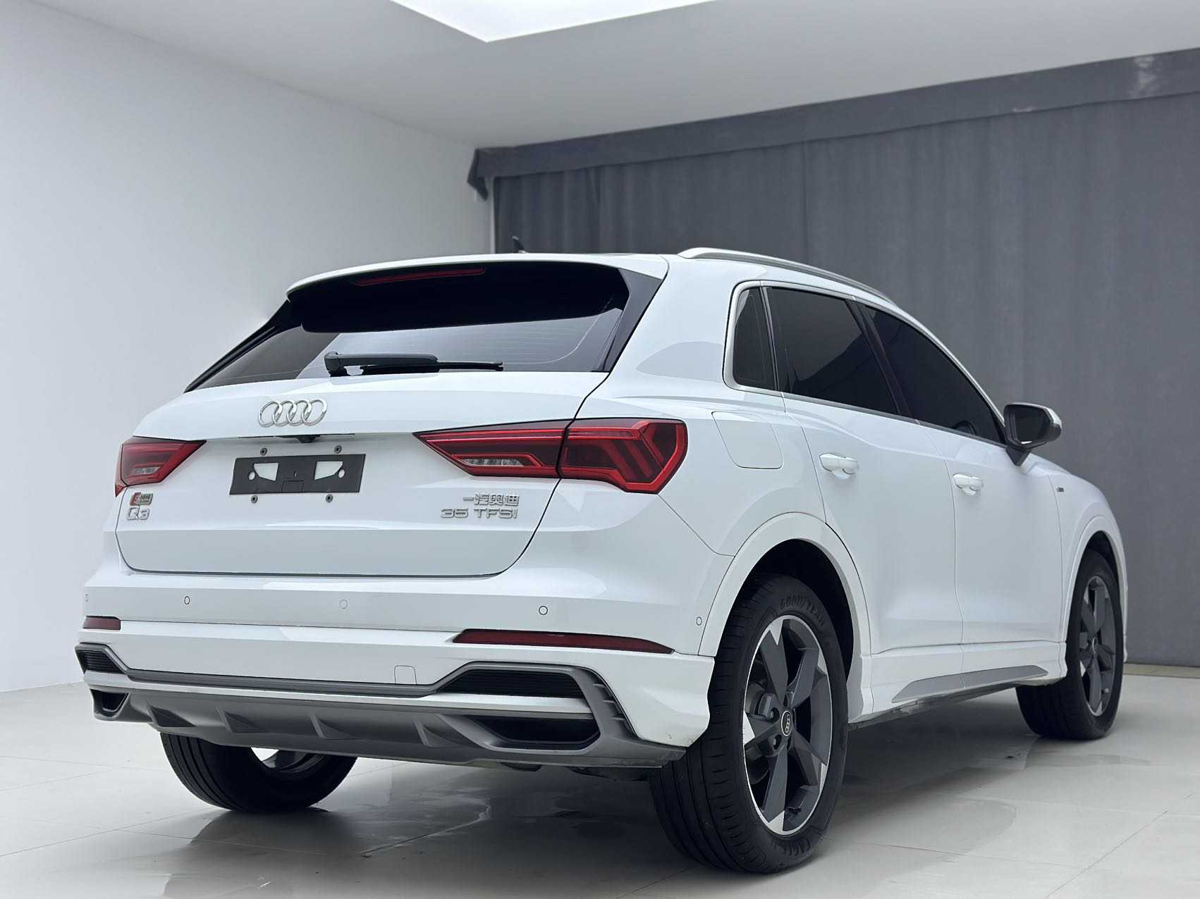 Audi Q3 2022 #7 Audi Q3 2022 car image #7