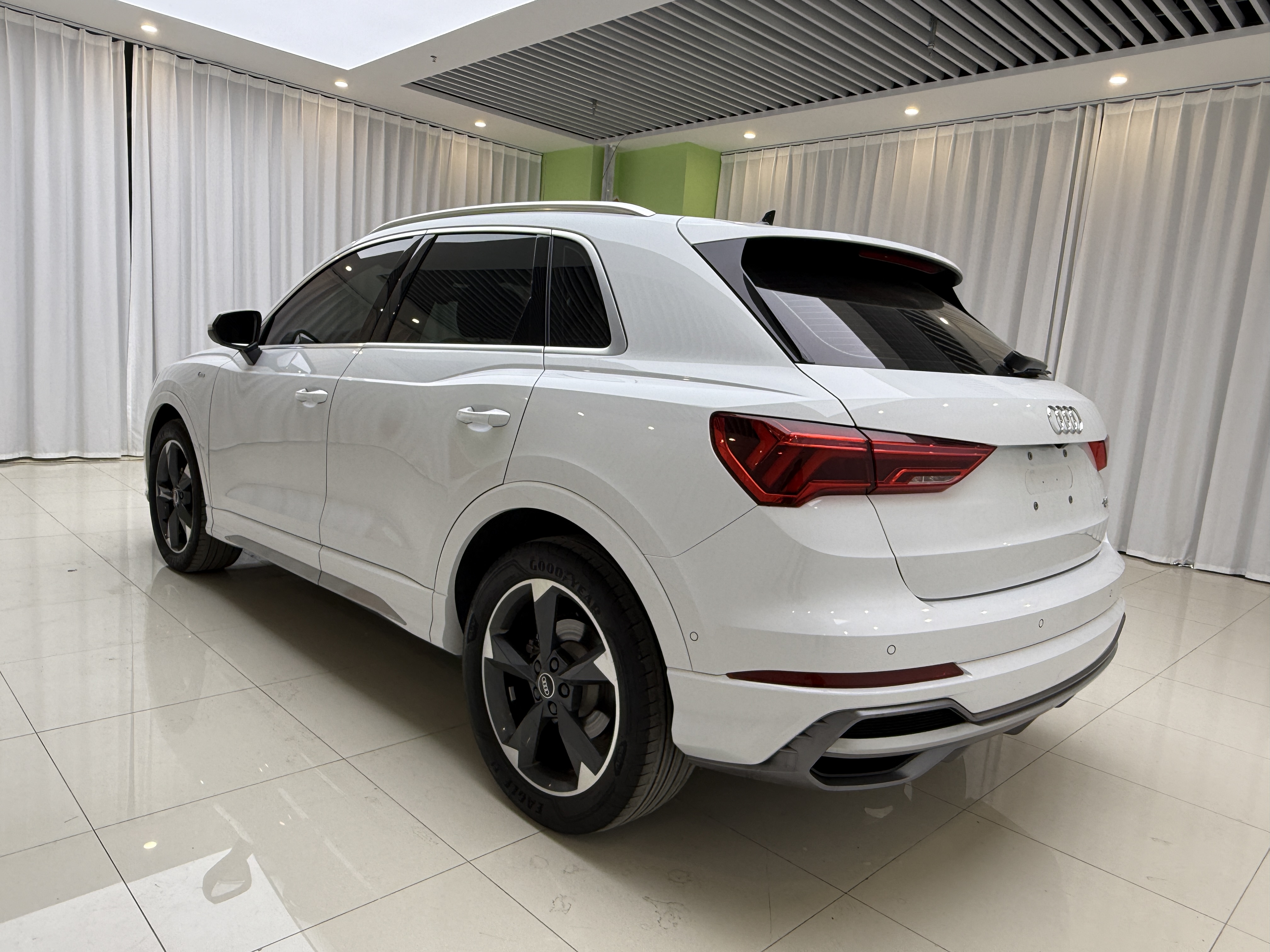 Audi Q3 2023 immagine di auto #7