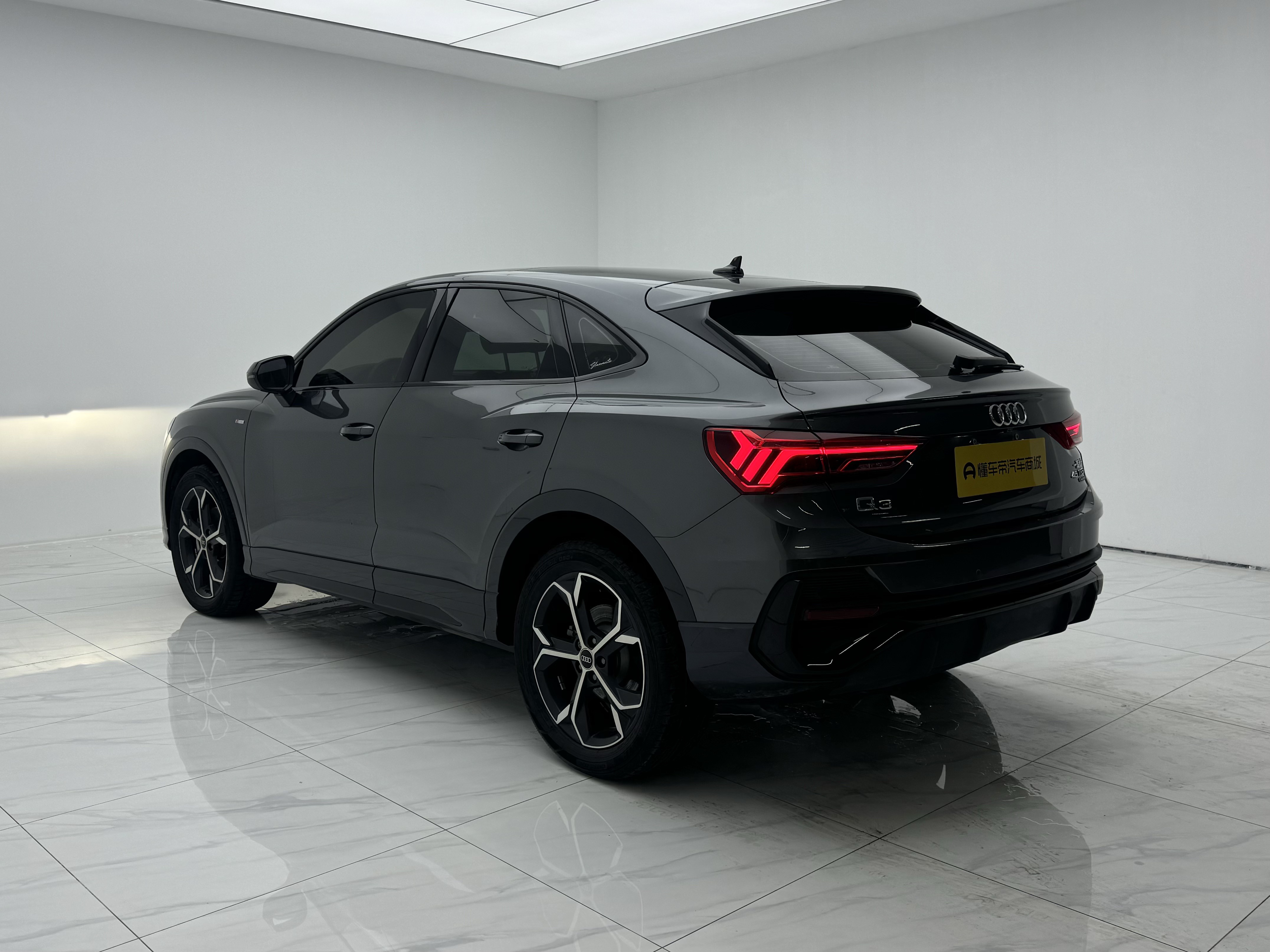 Audi Q3 Sportback 2022 #7 Audi Q3 Sportback 2022 car image #7