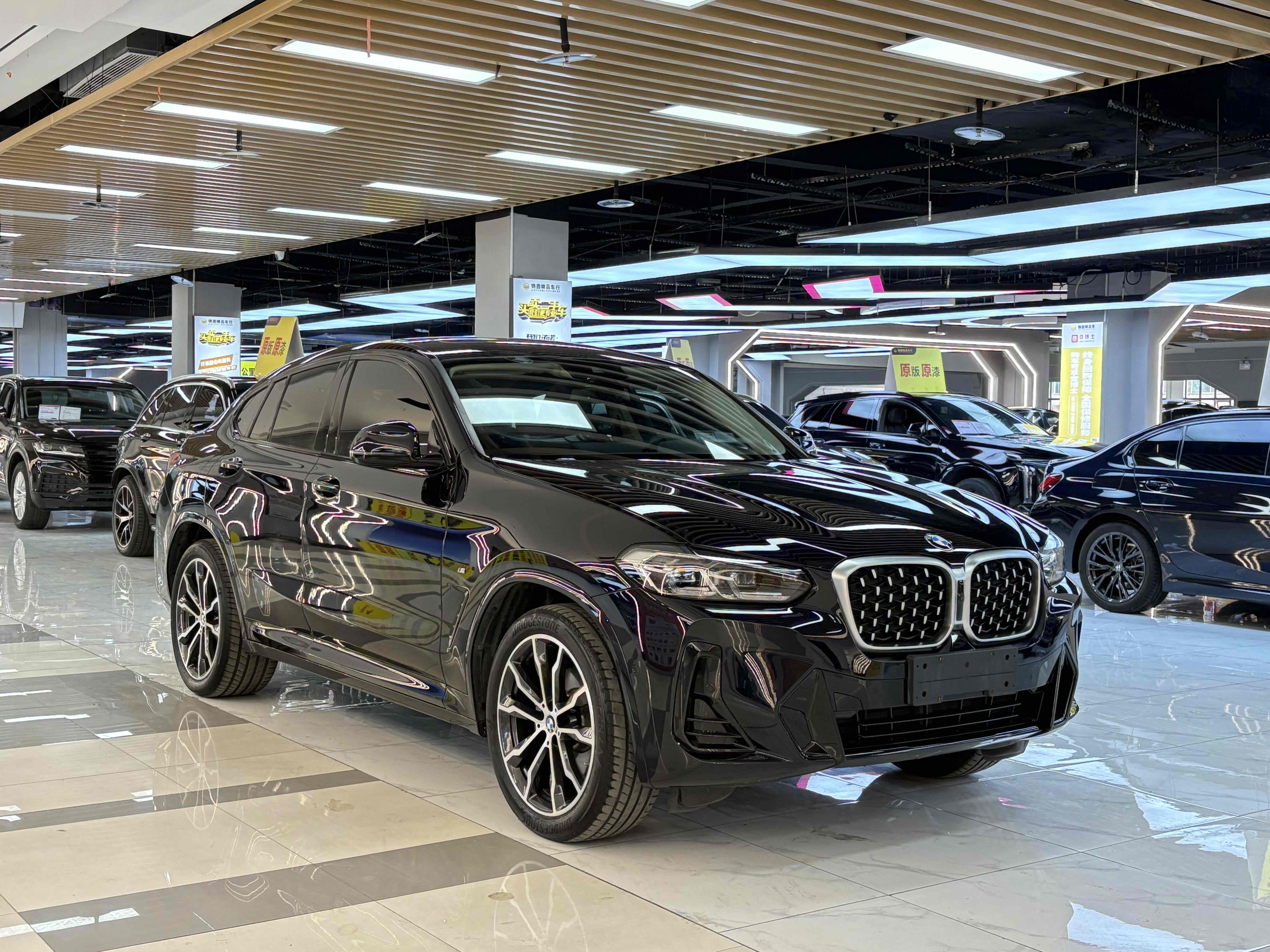 BMW X4 2024 صورة سيارة #7