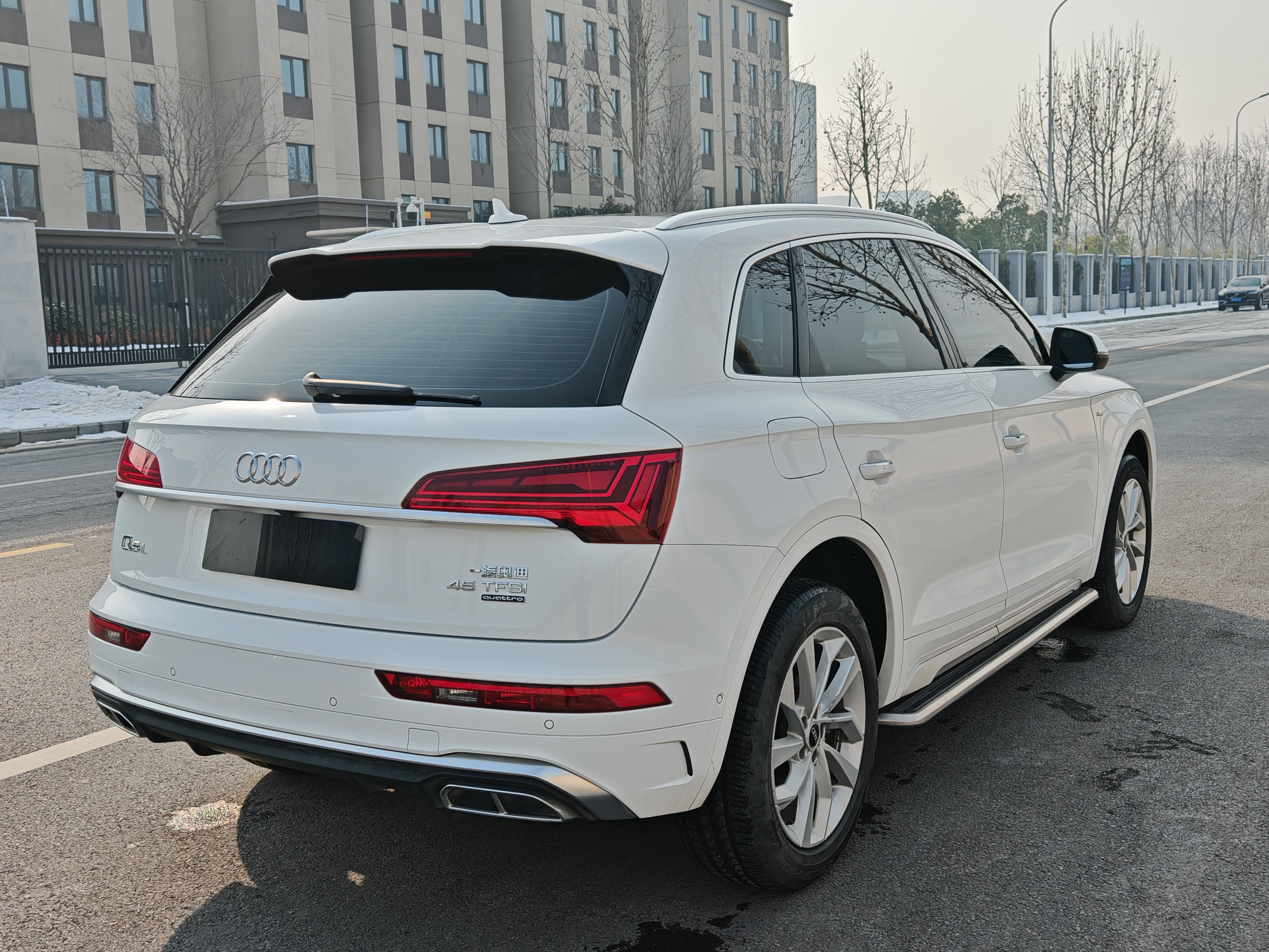 Audi Q5L 2022 car image #7