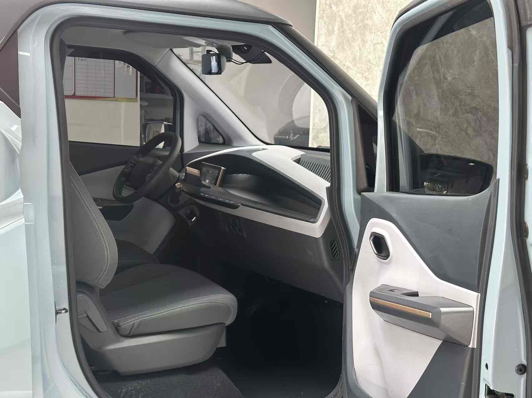 Wuling Nano EV 2022 #7 Wuling Nano EV 2022 car image #7