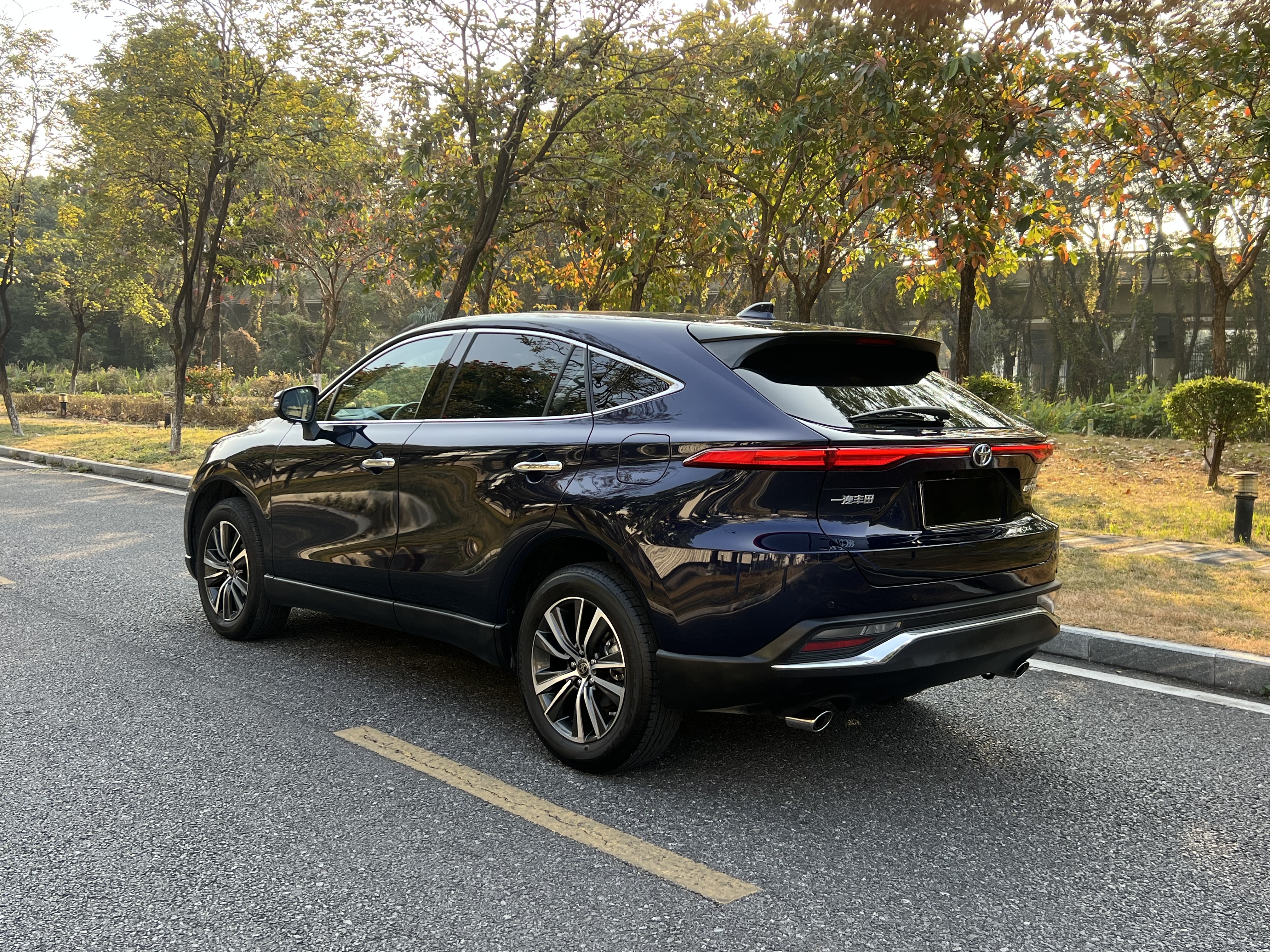 Toyota Harrier 2022 #7 Toyota Harrier 2022 car image #7