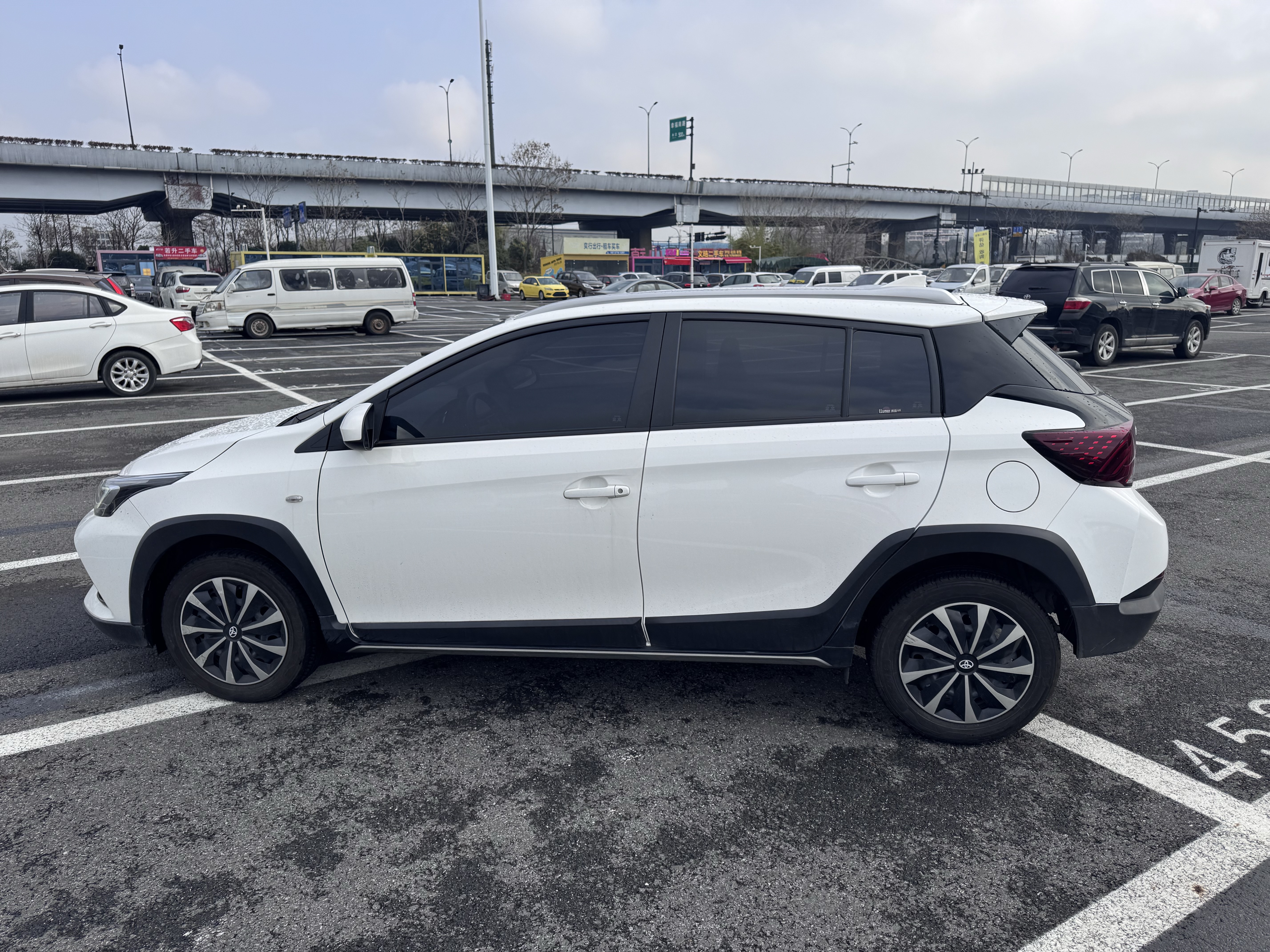 Yaris L Zhixuan 2022 car image #7