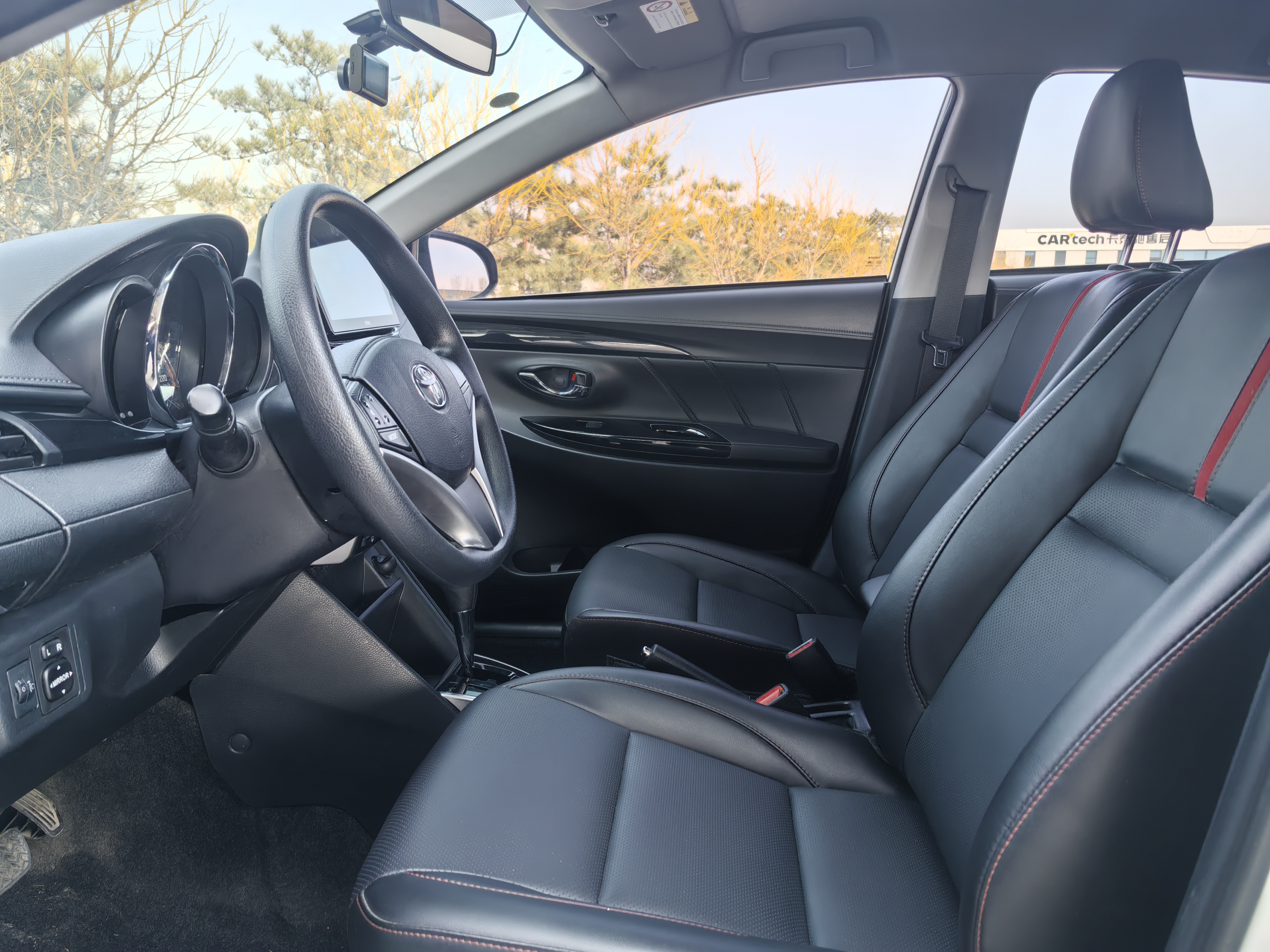 Toyota Yaris L Zhixuan 2022 immagine di auto #7