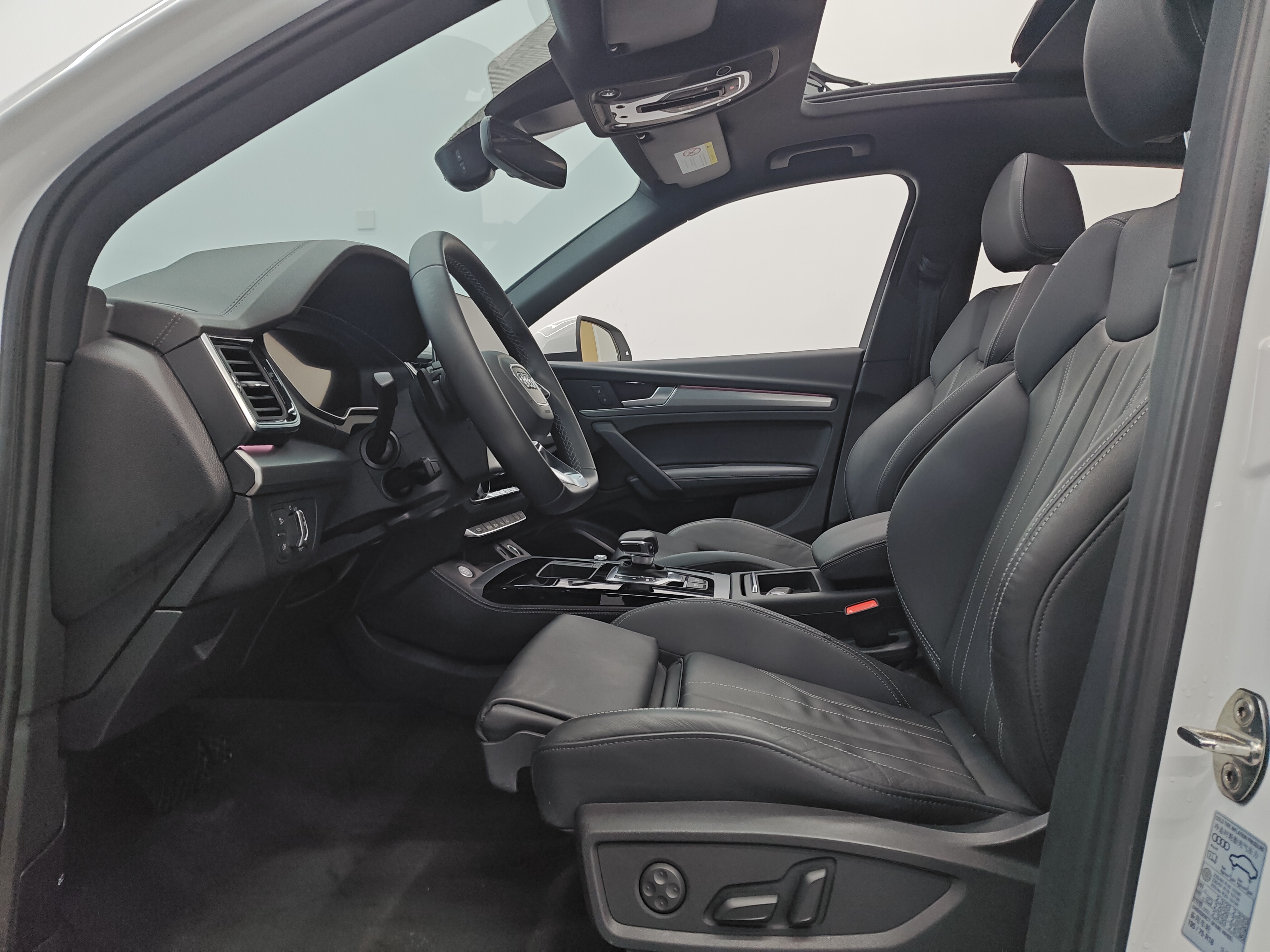 Audi Q5L Sportback 2022 car image #7