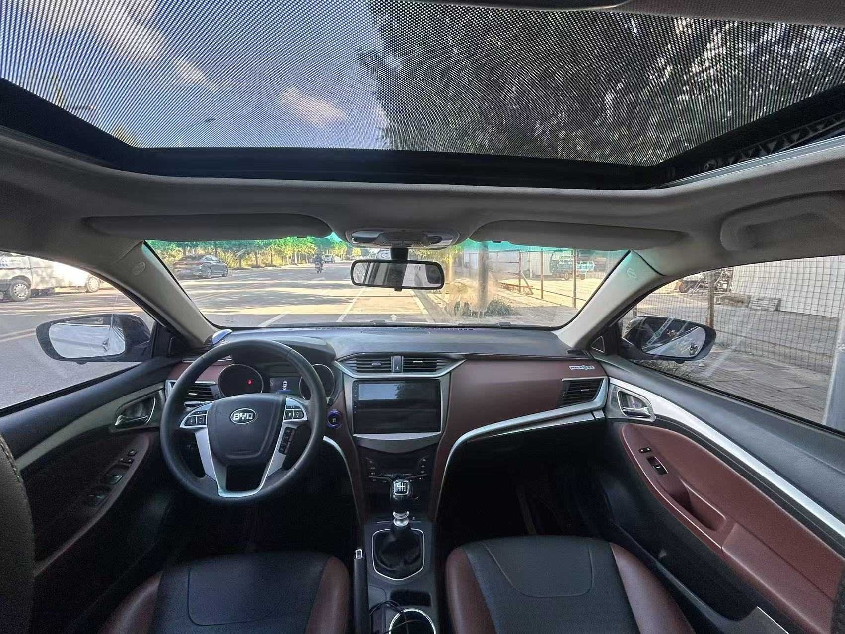 BYD G5 2016 #7 BYD G5 2016 car image #7