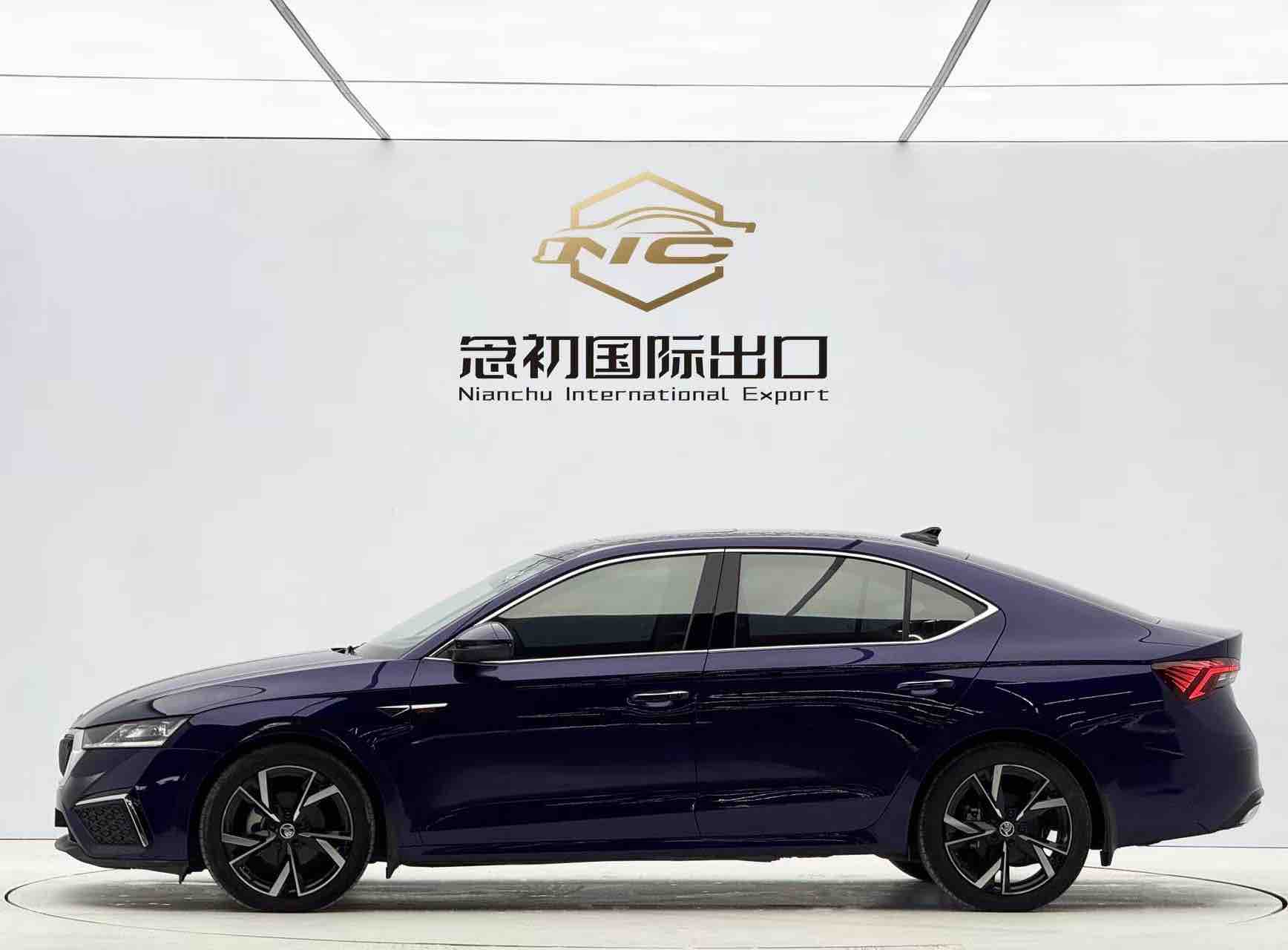Skoda Octavia 2022 #7 Skoda Octavia 2022 car image #7
