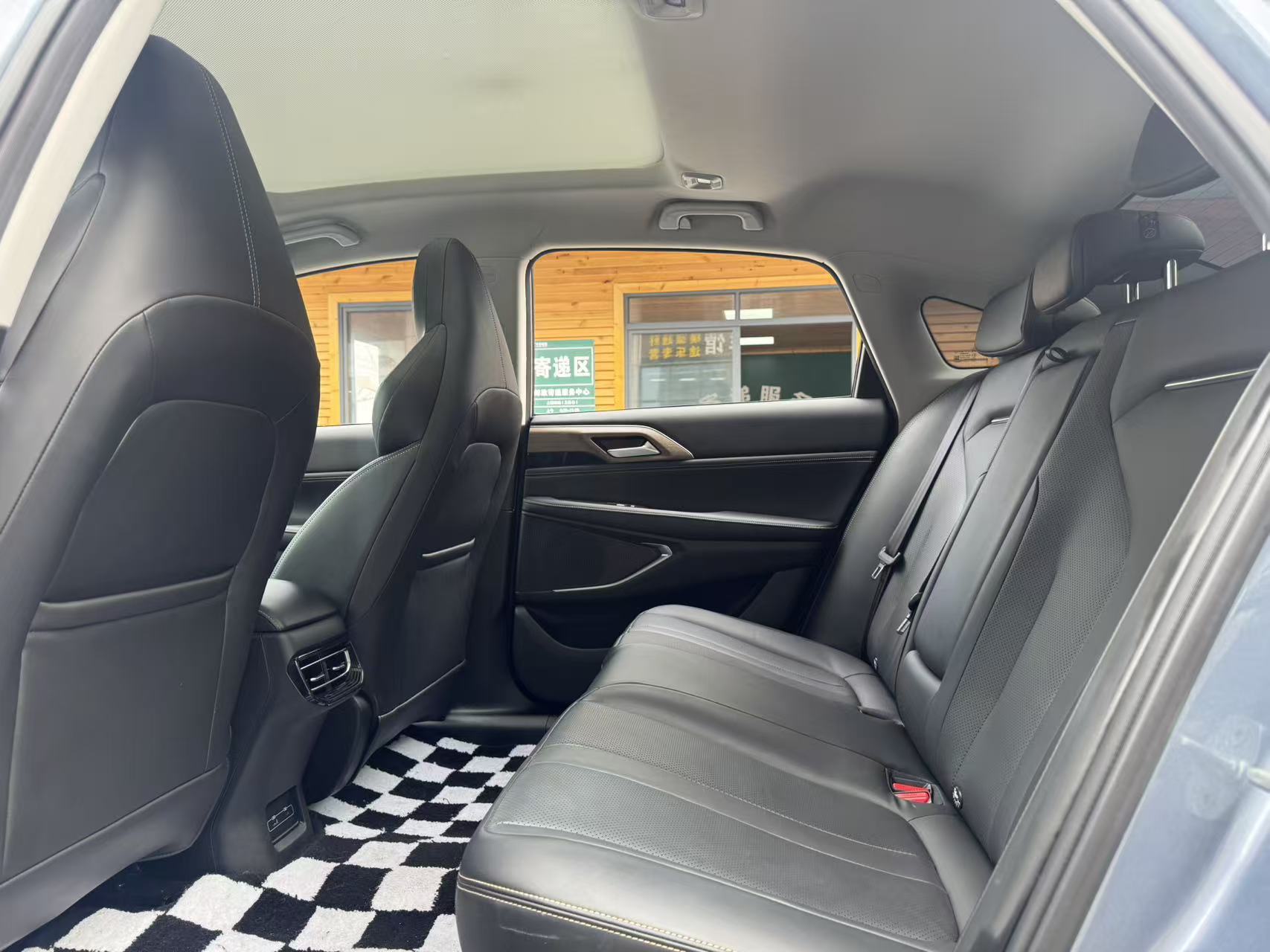 Xpeng P5 2023 immagine di auto #7