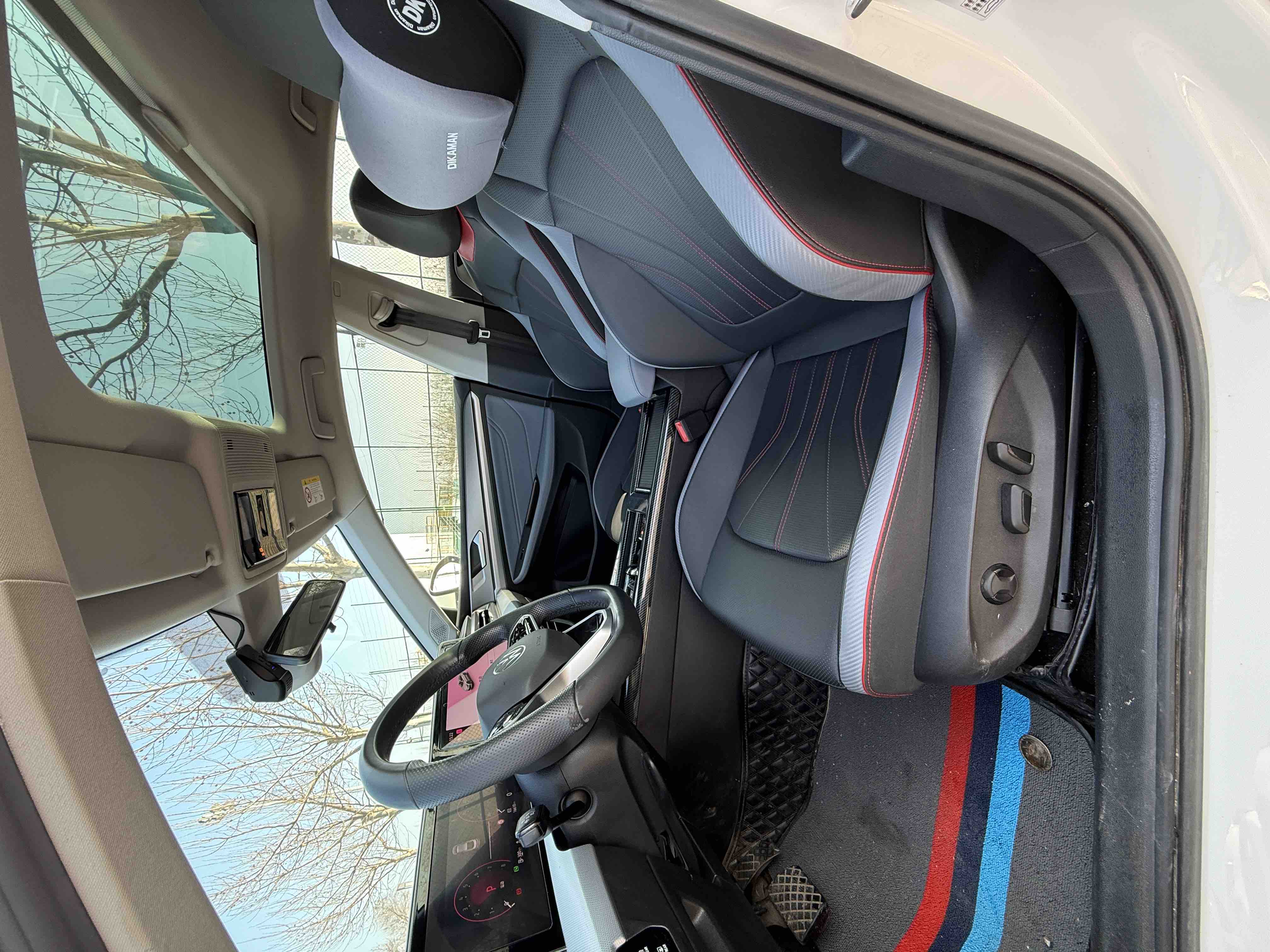 Volkswagen Lamando 2022 car image #7