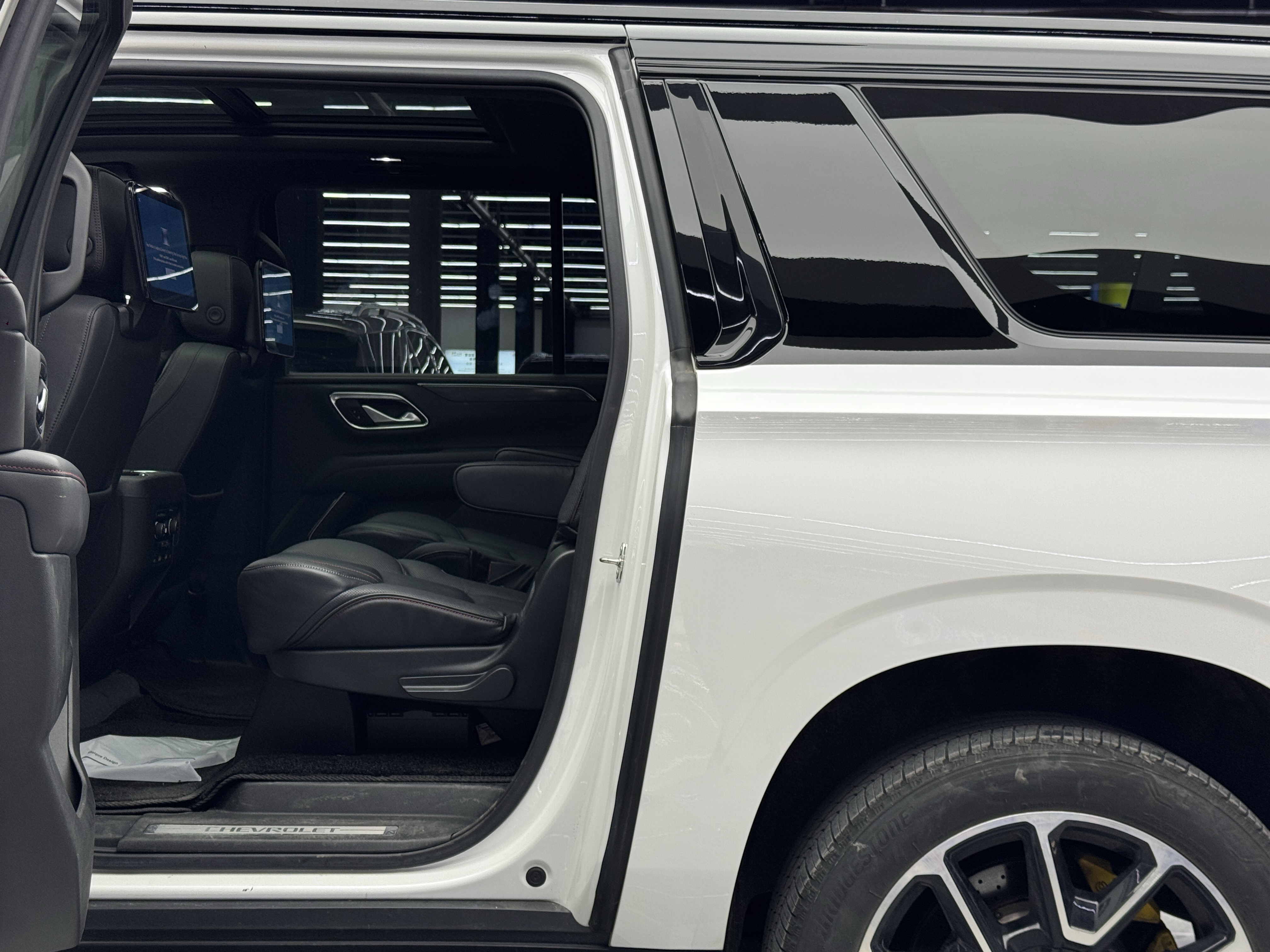 Chevrolet 2024 car image #7