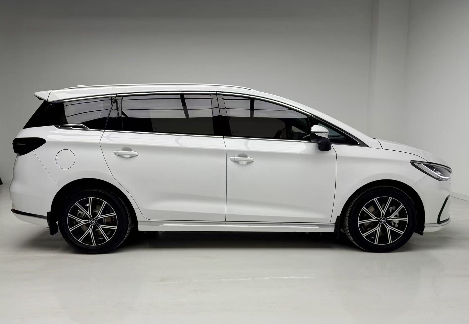 BYD Song MAX New Energy 2022 car image #7