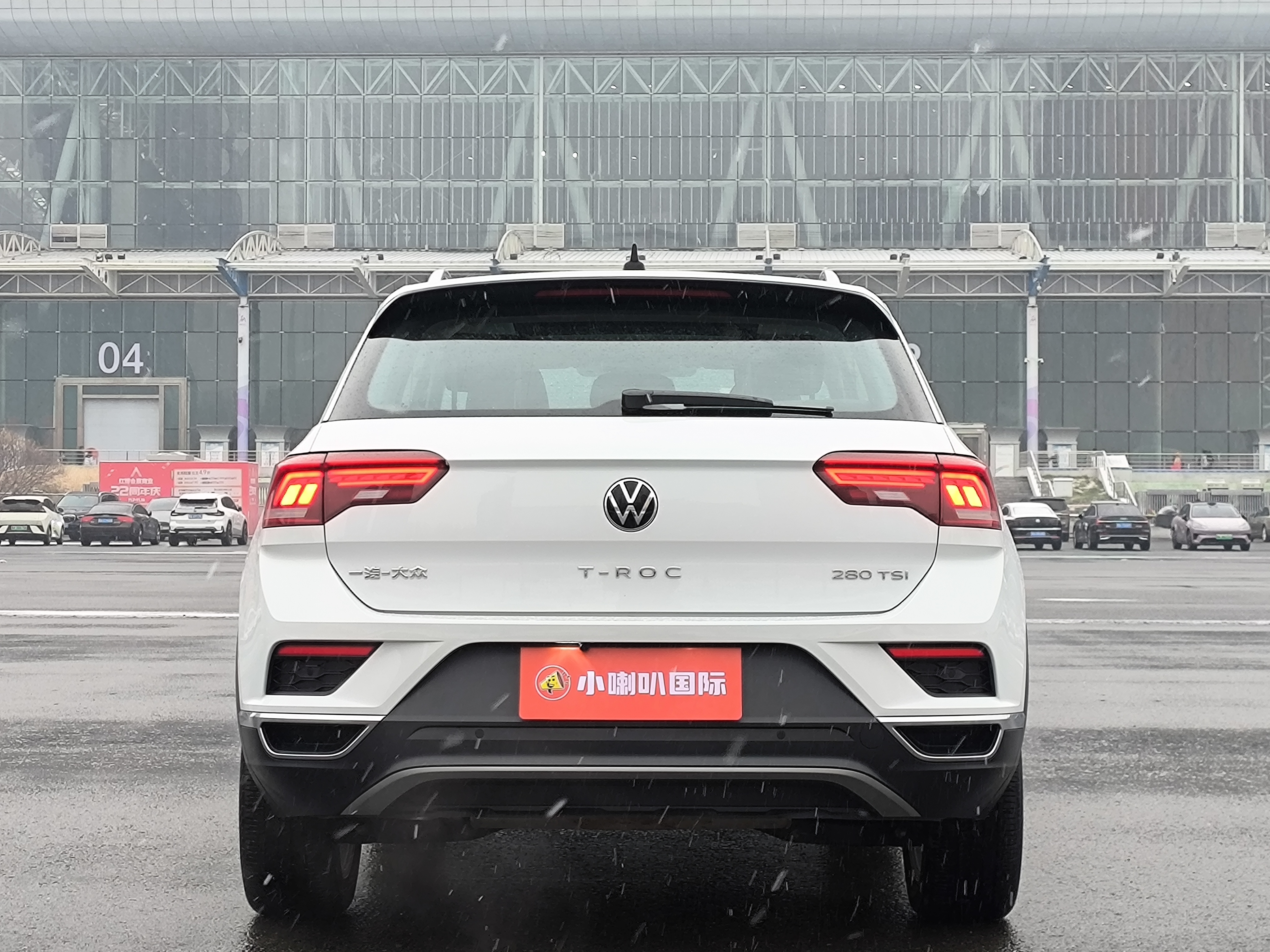 Volkswagen T-Roc 2022 car image #7