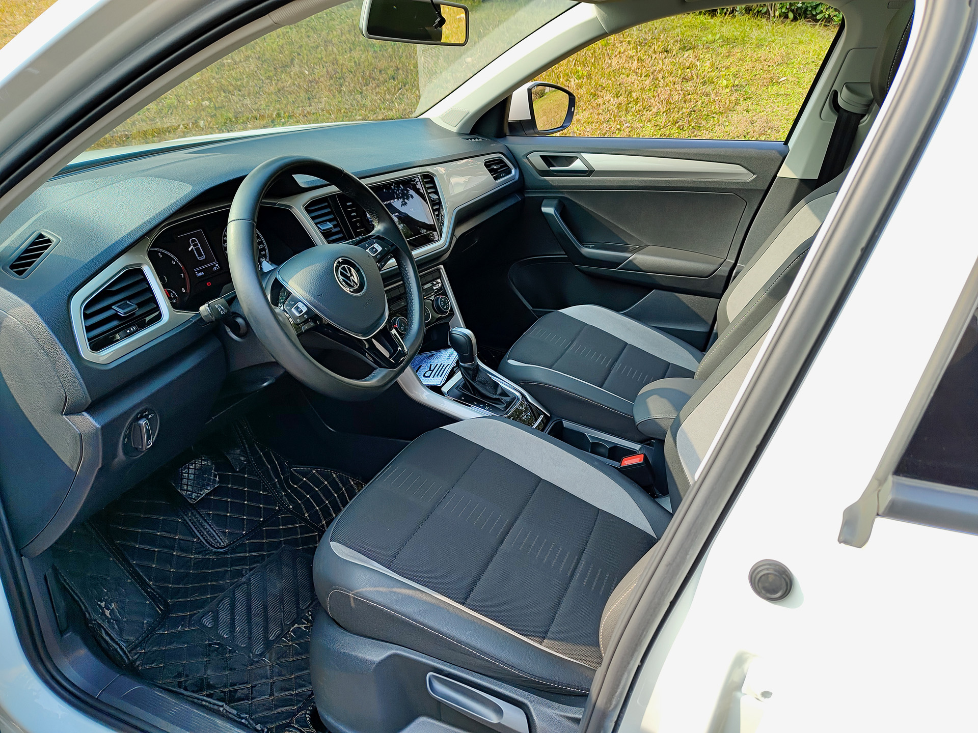 T-Roc 2022 #7 T-Roc 2022 car image #7