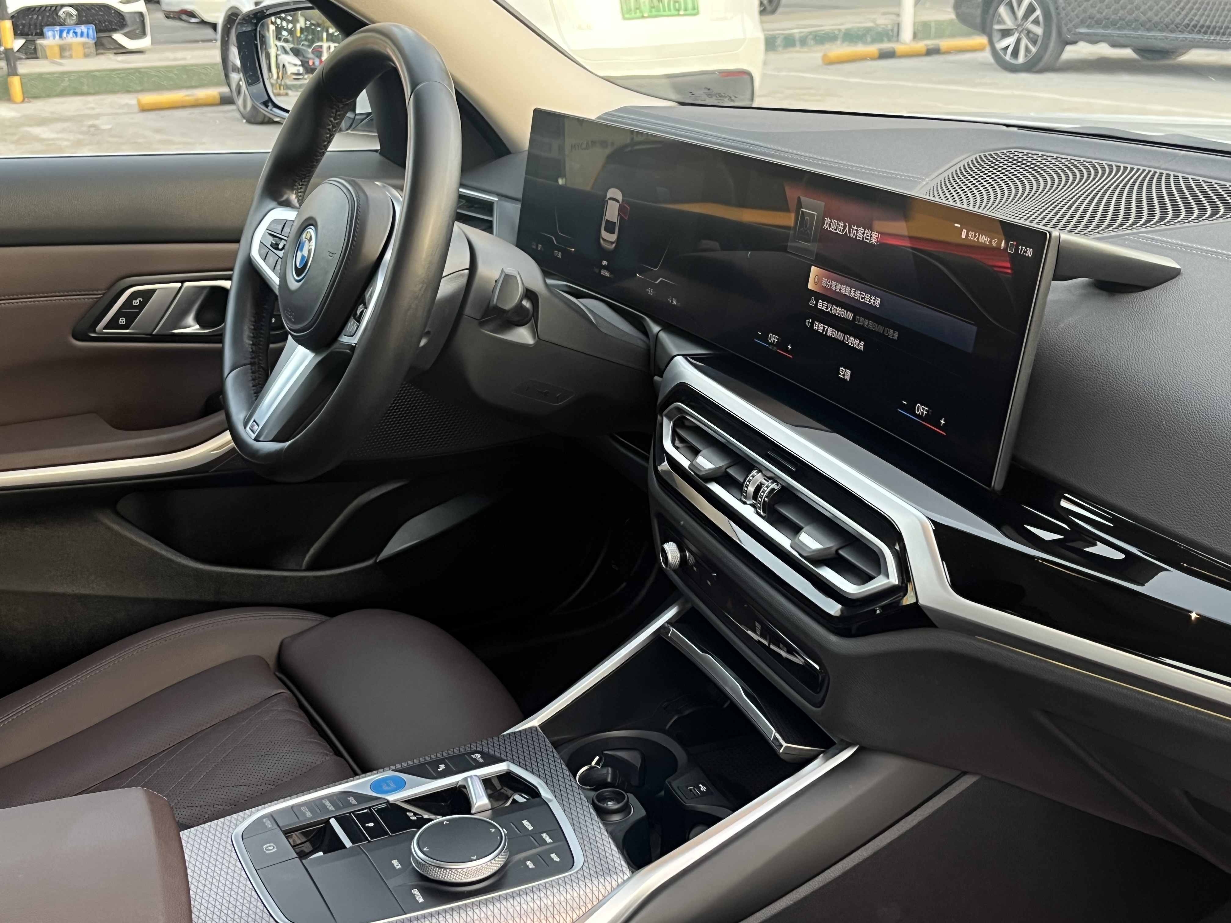 BMW i3 2022 #7 BMW i3 2022 car image #7