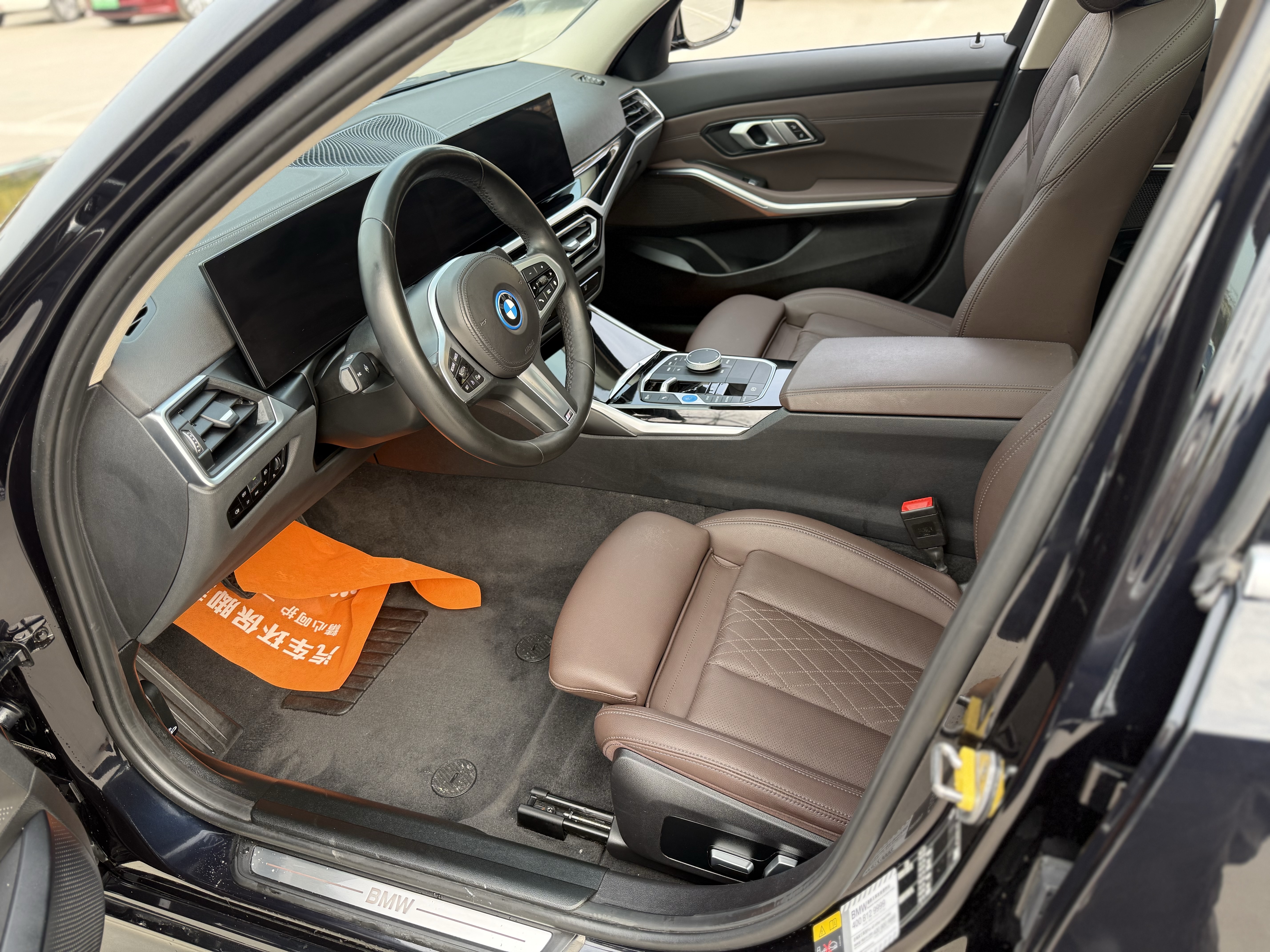 BMW i3 2023 car image #7