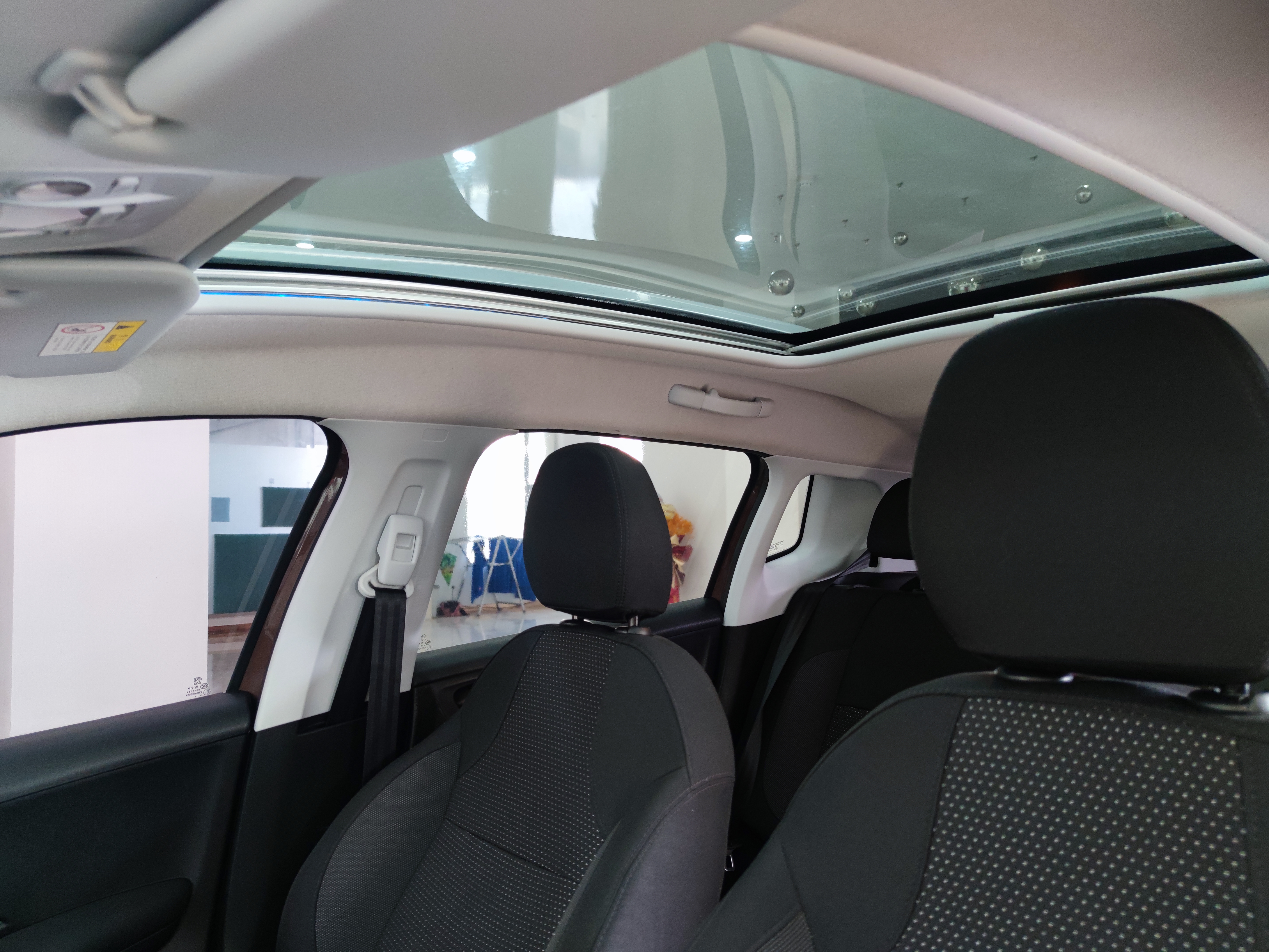 Peugeot 2008 2014 car image #7