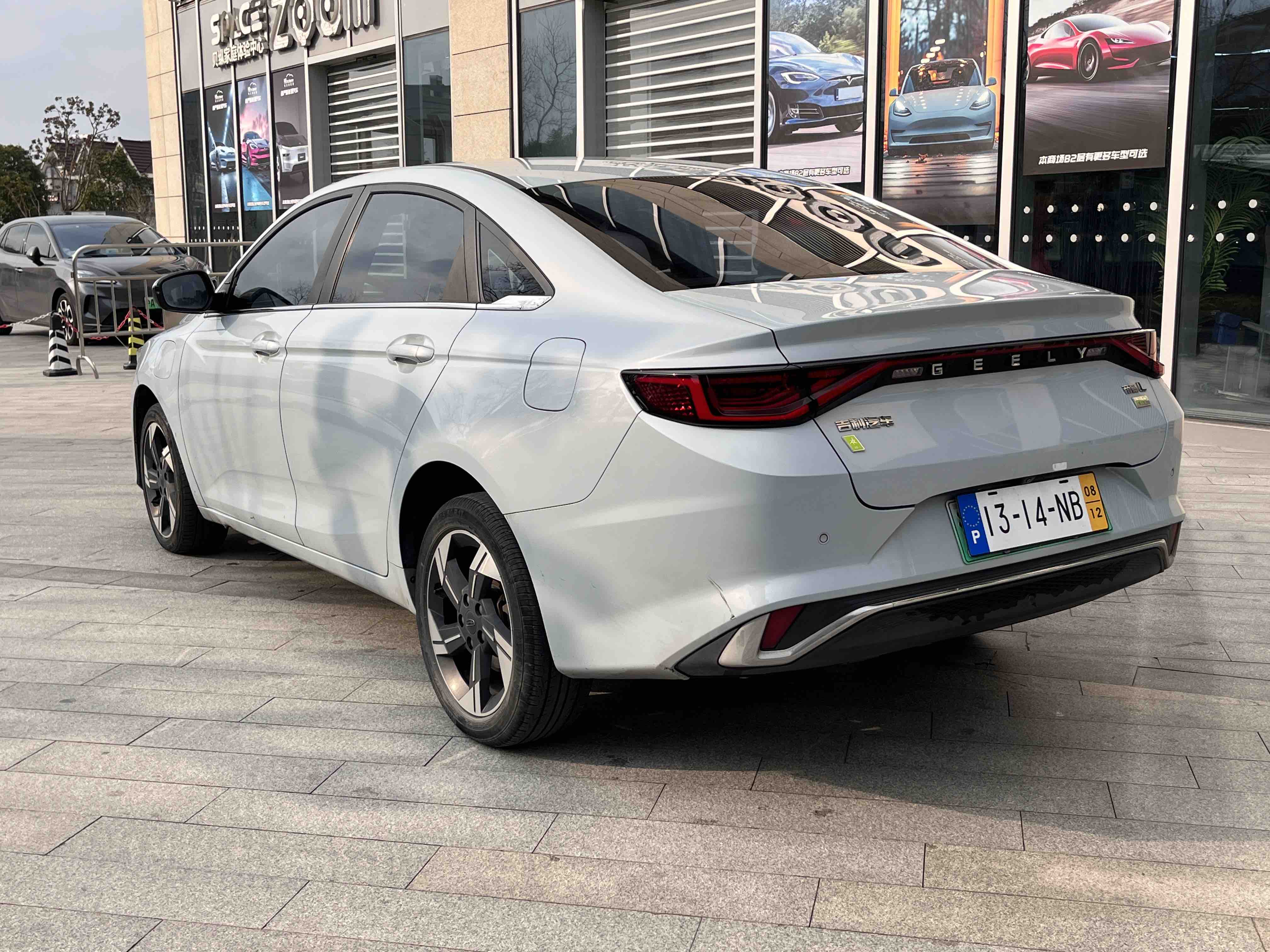 GEELY 2022 #7 GEELY 2022 car image #7