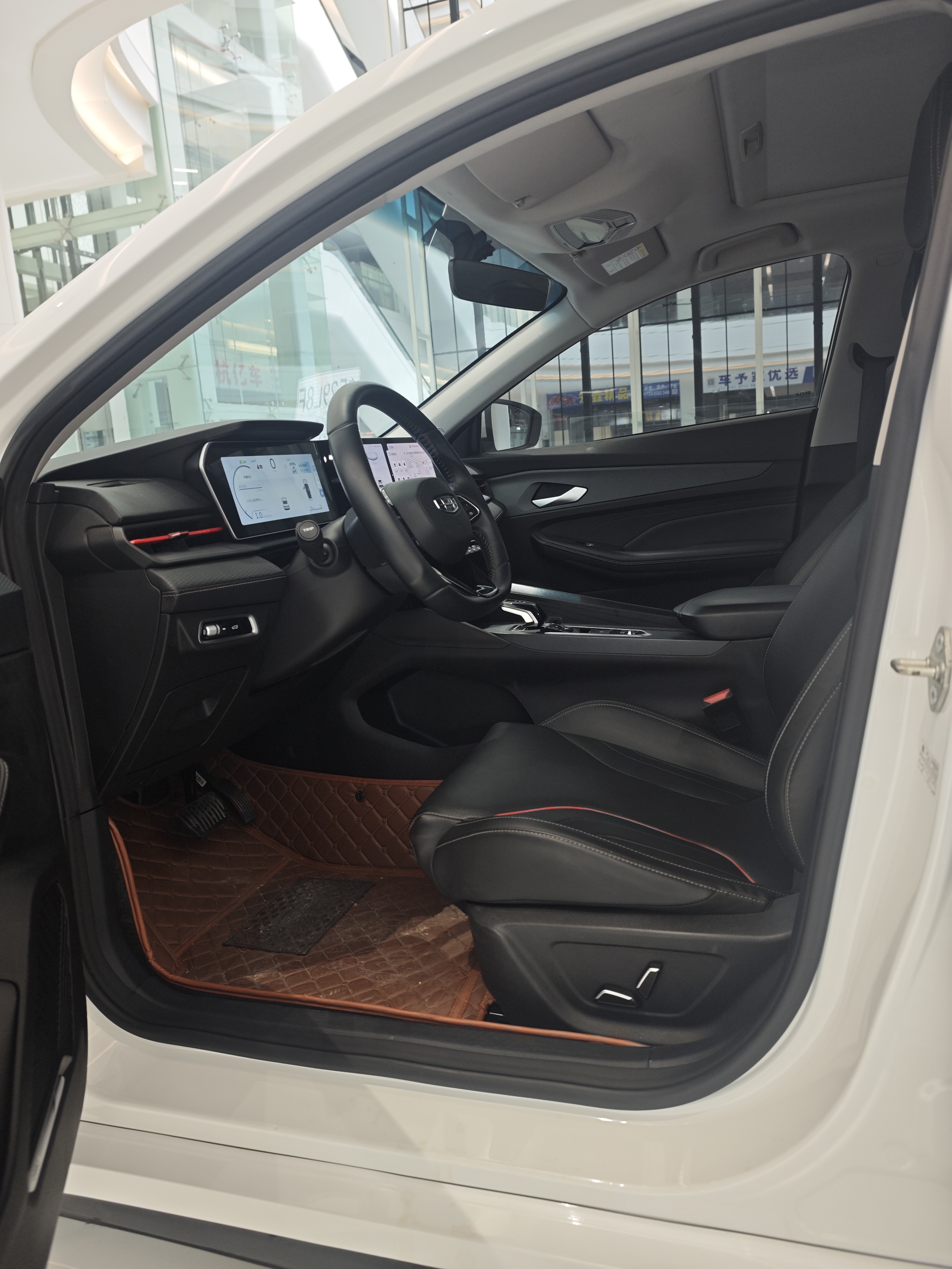 GEELY Binray 2023 car image #7