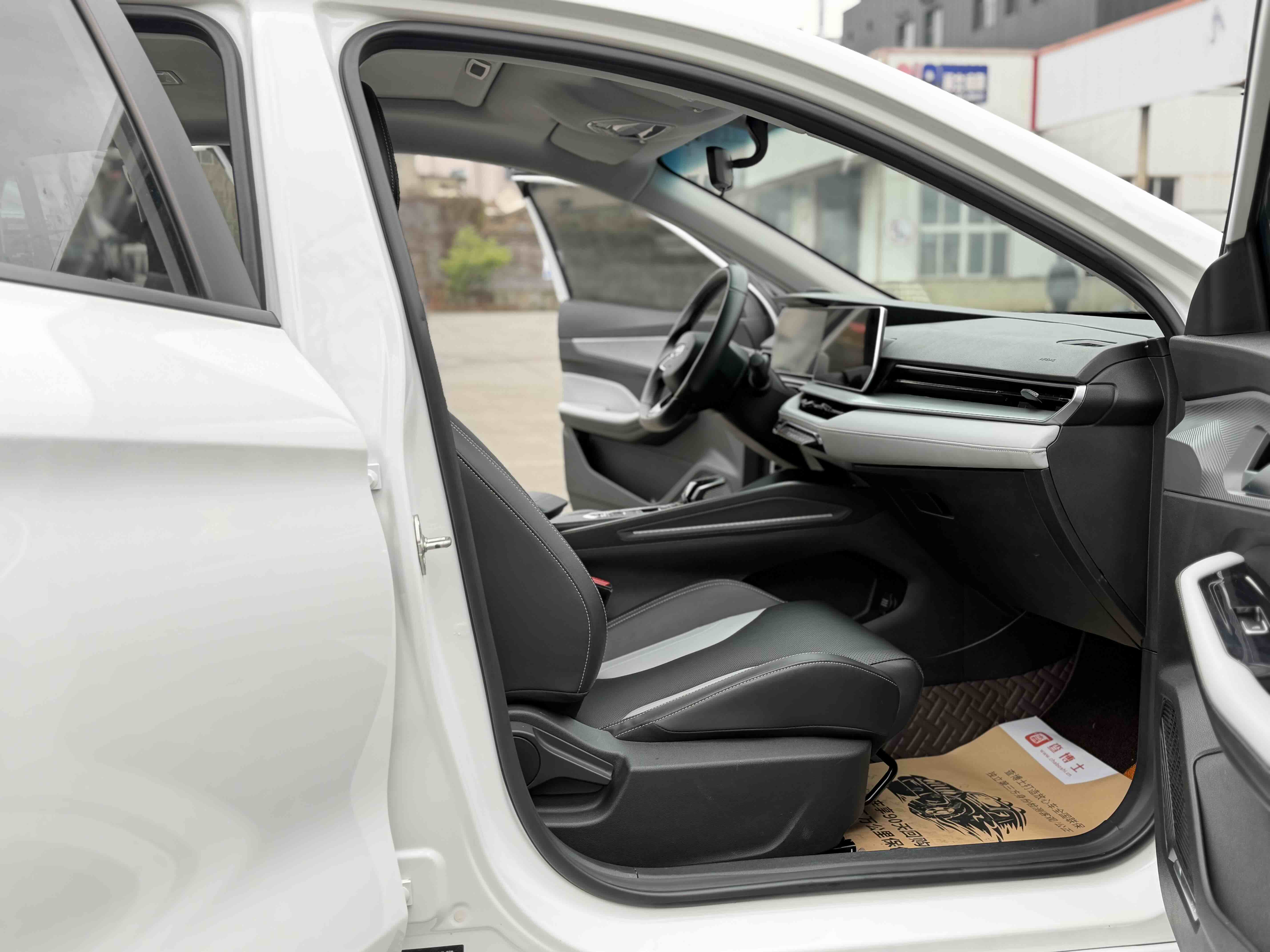GEELY Binray 2023 #7 GEELY Binray 2023 car image #7