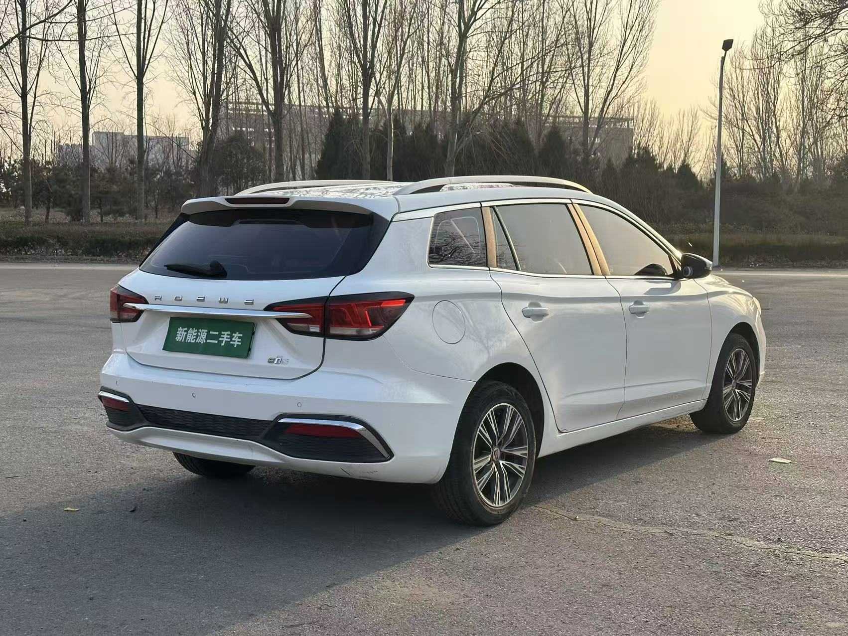 Roewe 2018 #7 Roewe 2018 car image #7