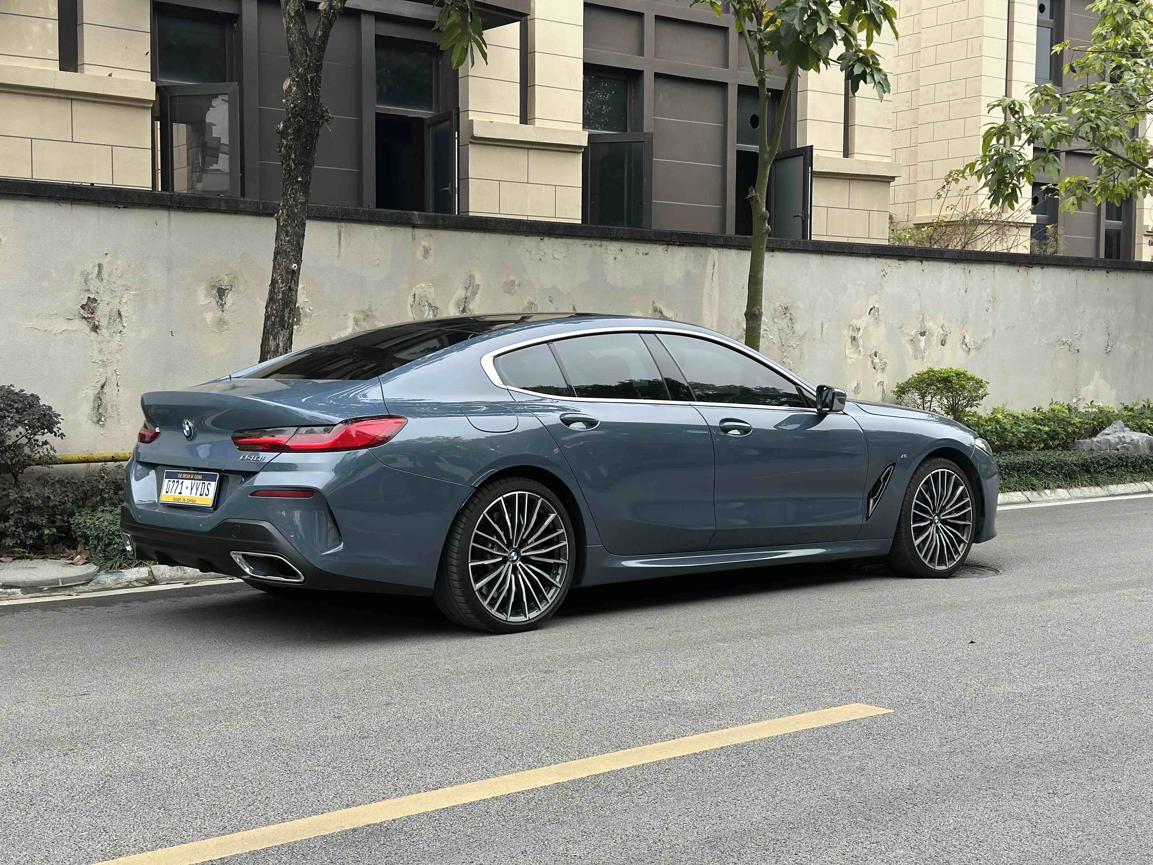 BMW 8 Series 2023 #7 BMW 8 Series 2023 car image #7