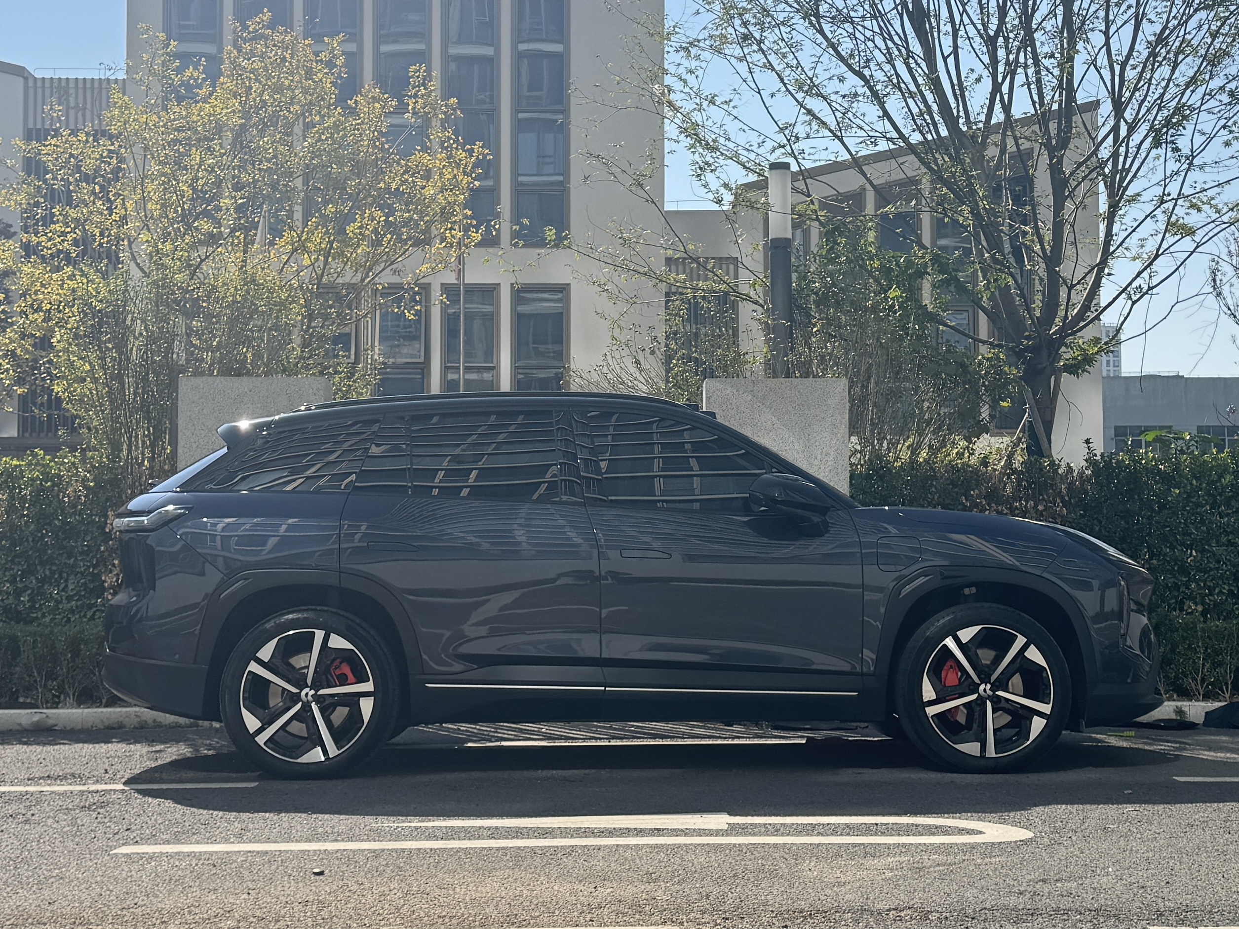 蔚来 蔚来ES7 2022 汽车图片 #7