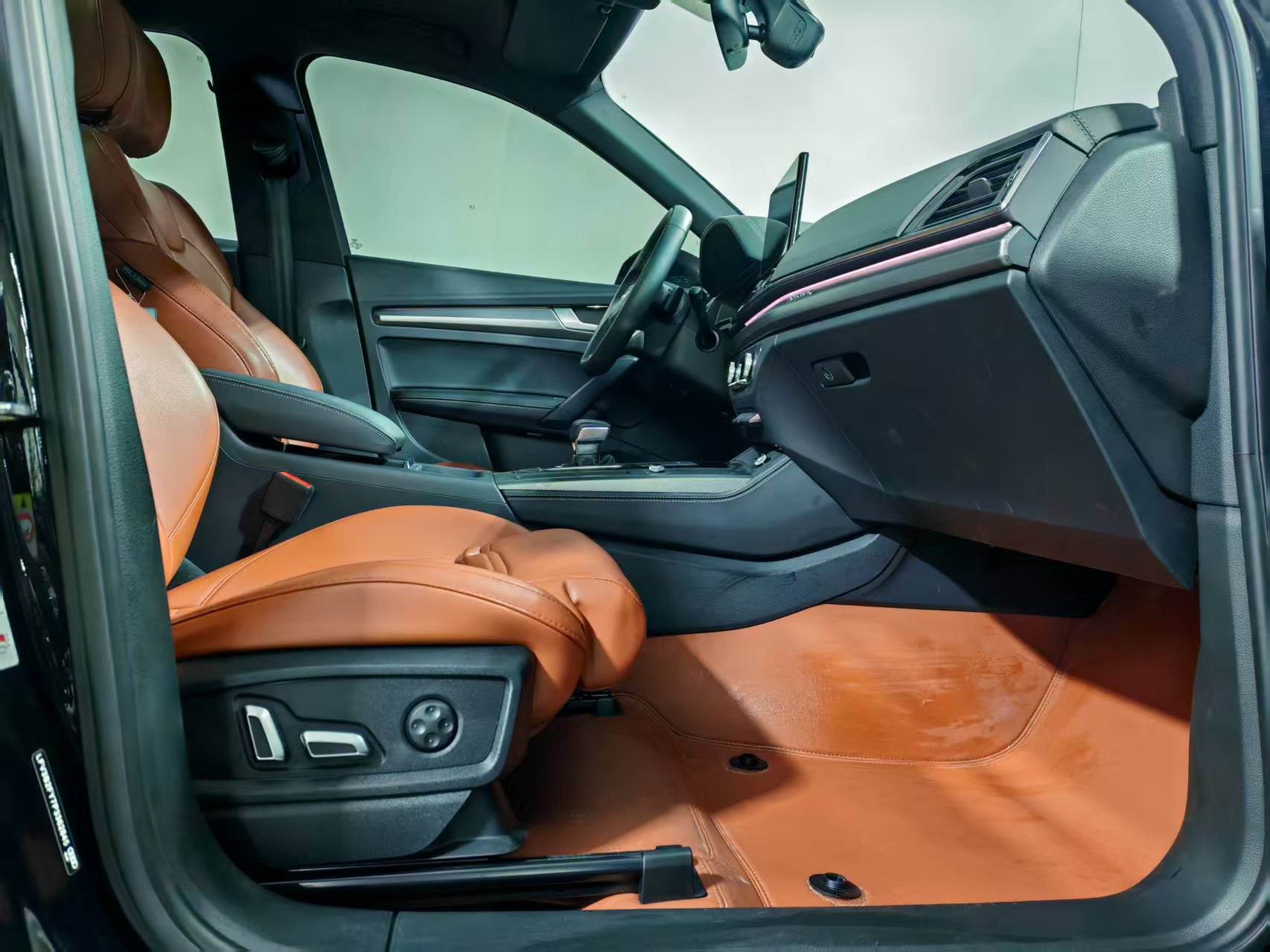 Audi Q5L 2023 car image #7