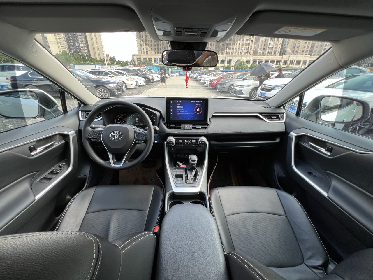 Toyota RAV4 Hybird E+ 2022 immagine di auto #7