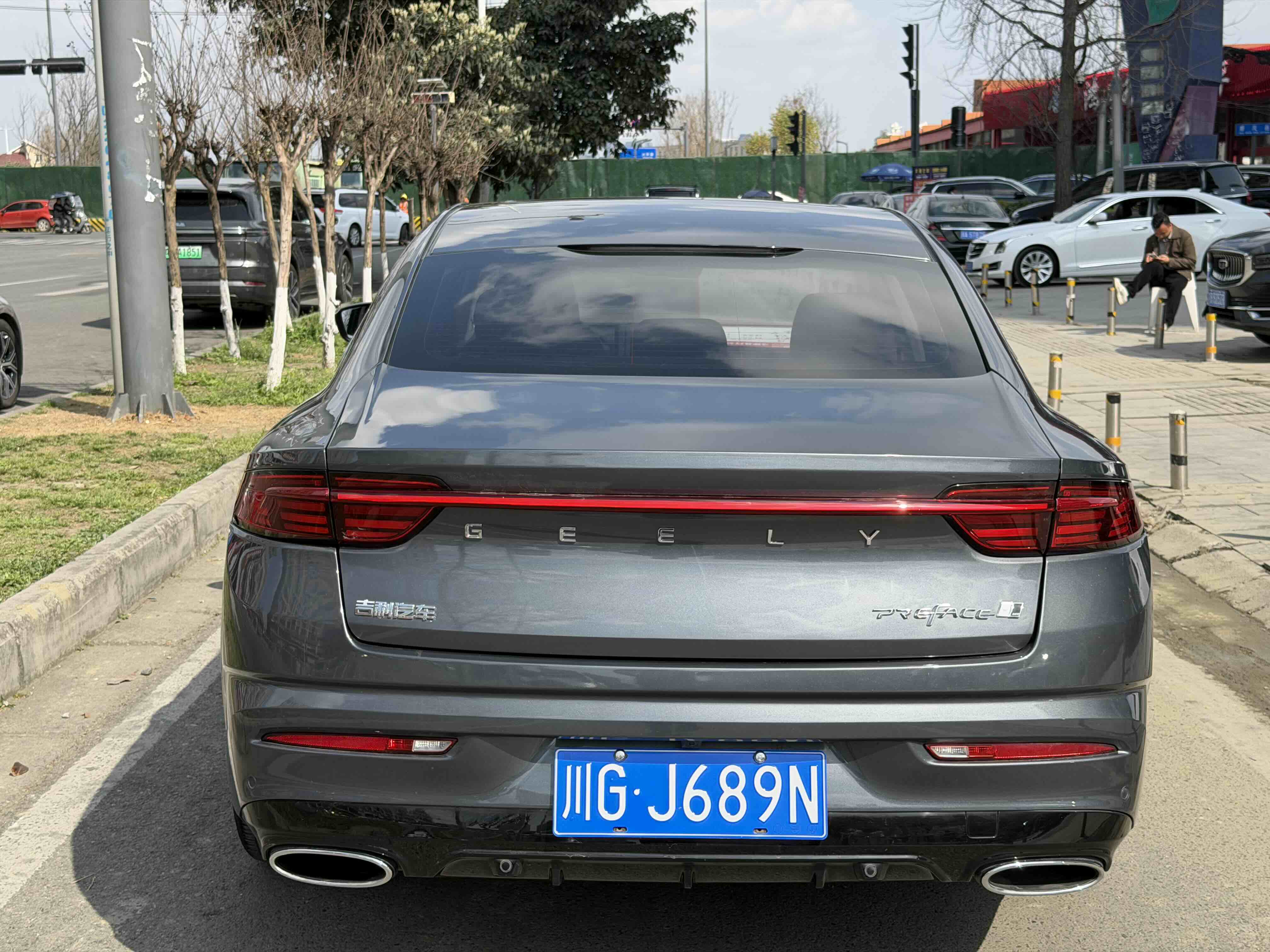 Preface 2022 immagine di auto #7