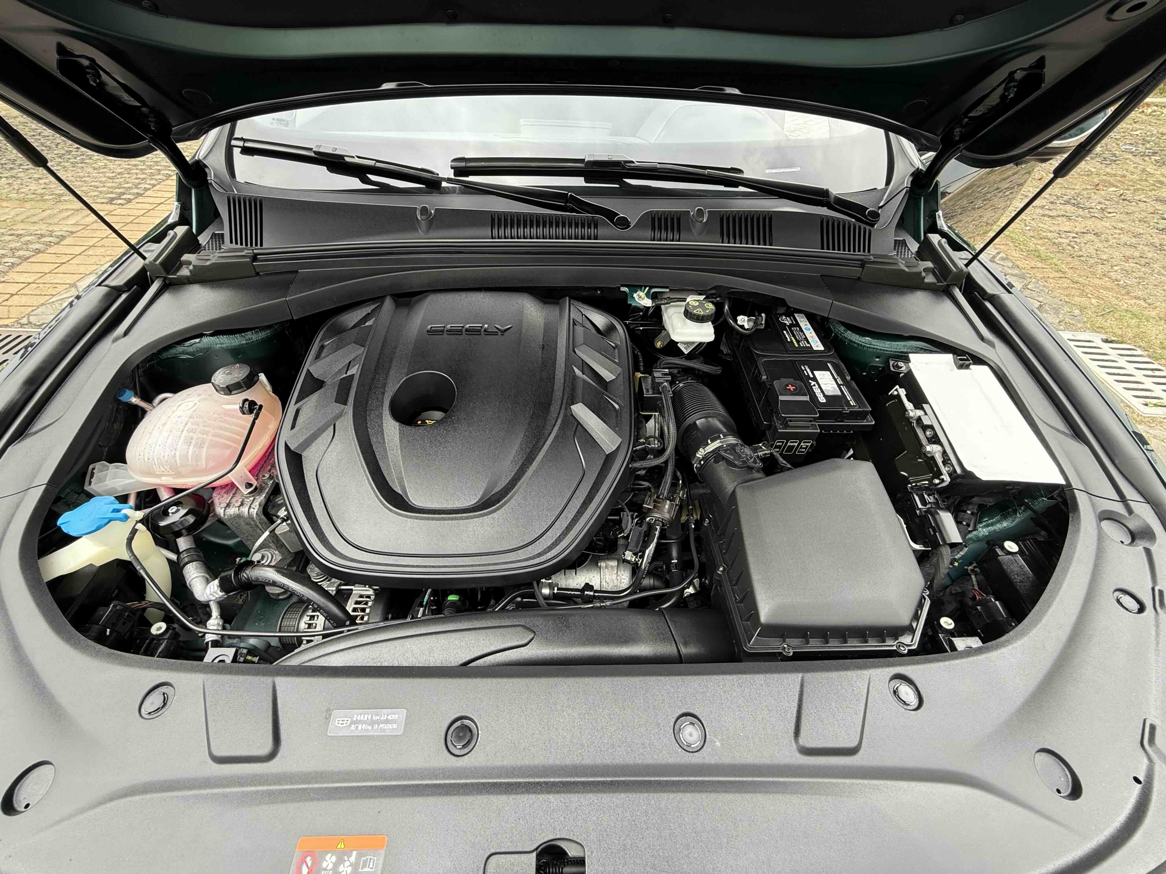 Preface 2024 immagine di auto #7