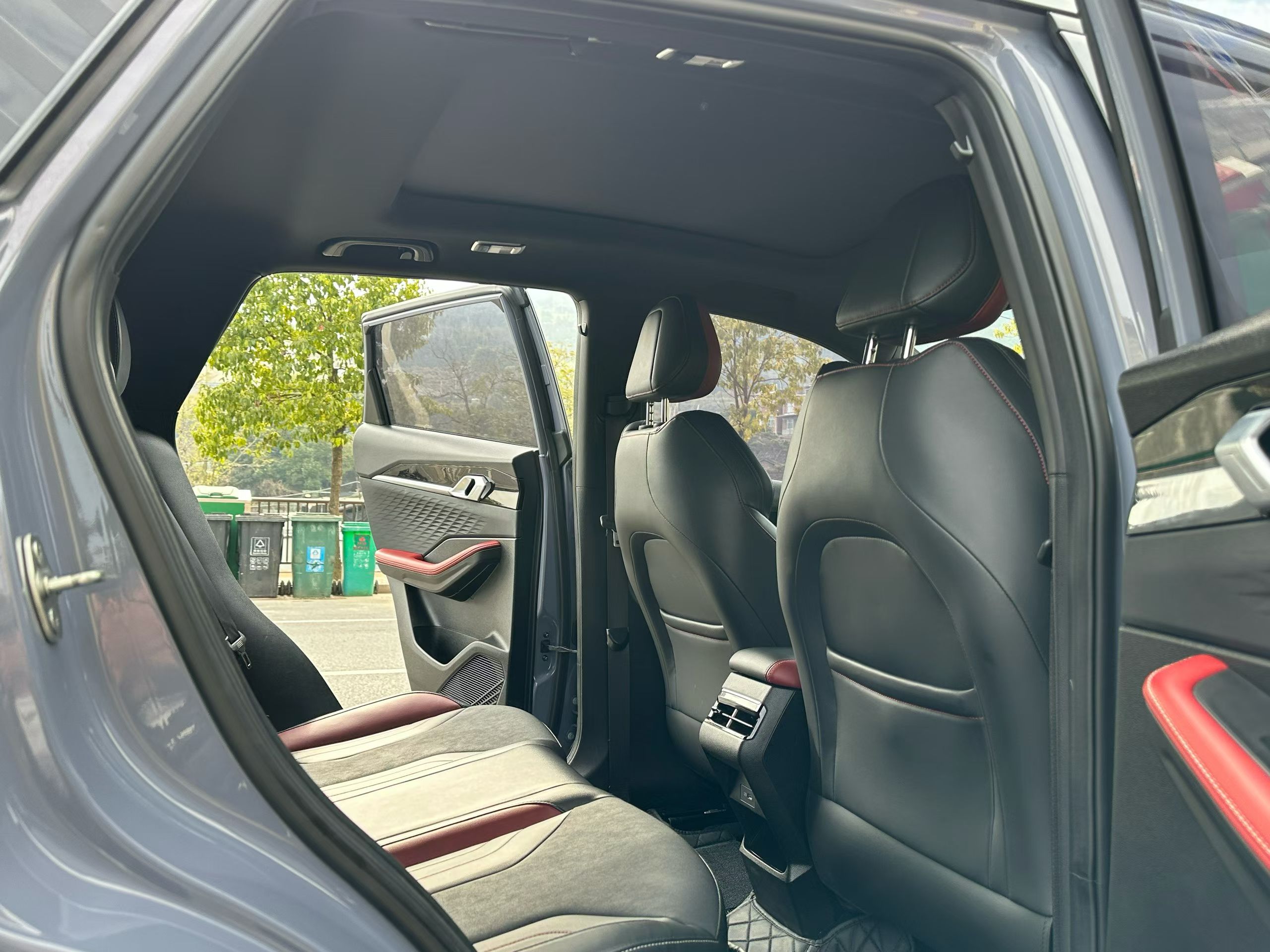 GEELY Coolray 2022 car image #7