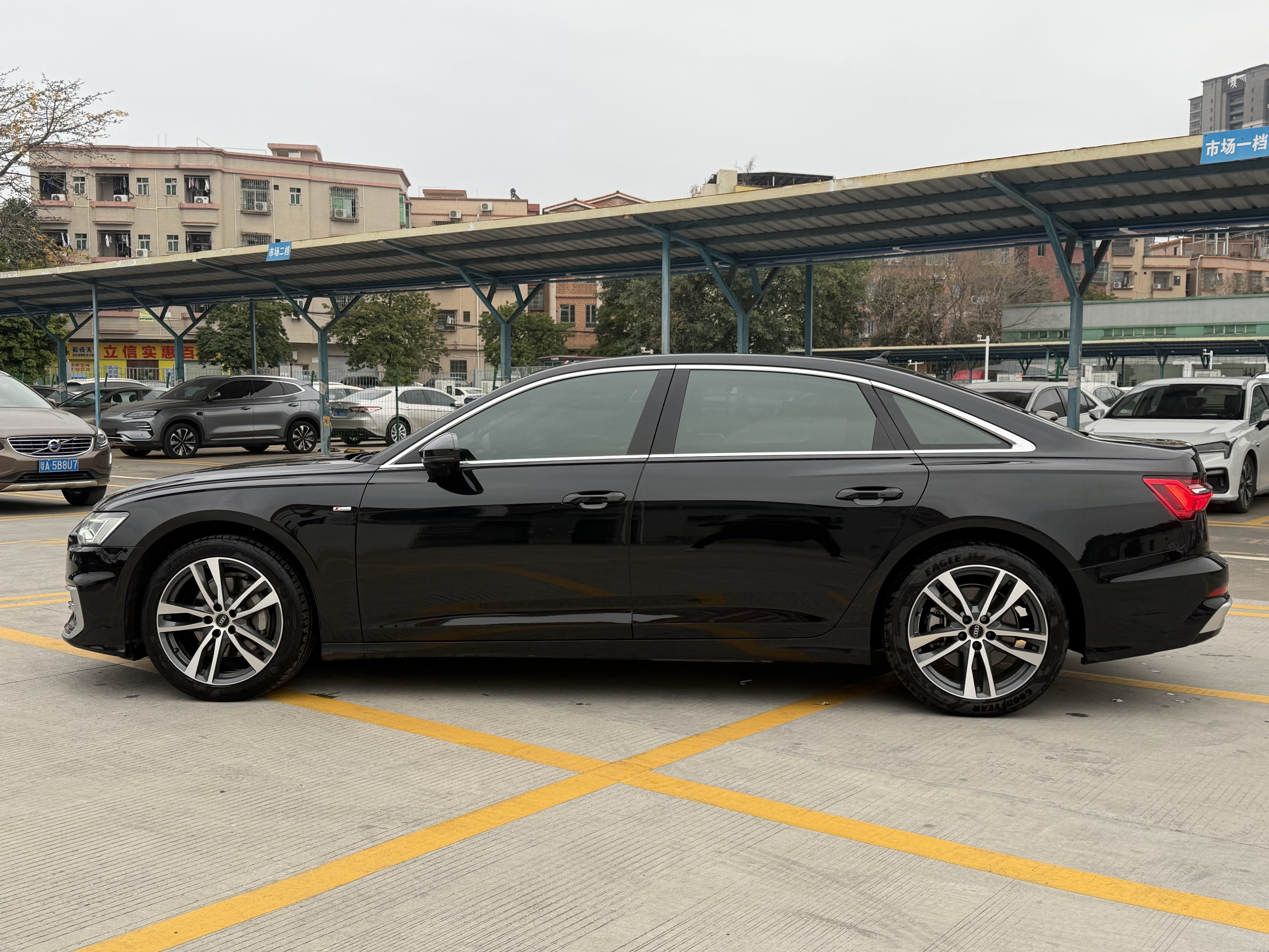 Audi A6L 2023 car image #7