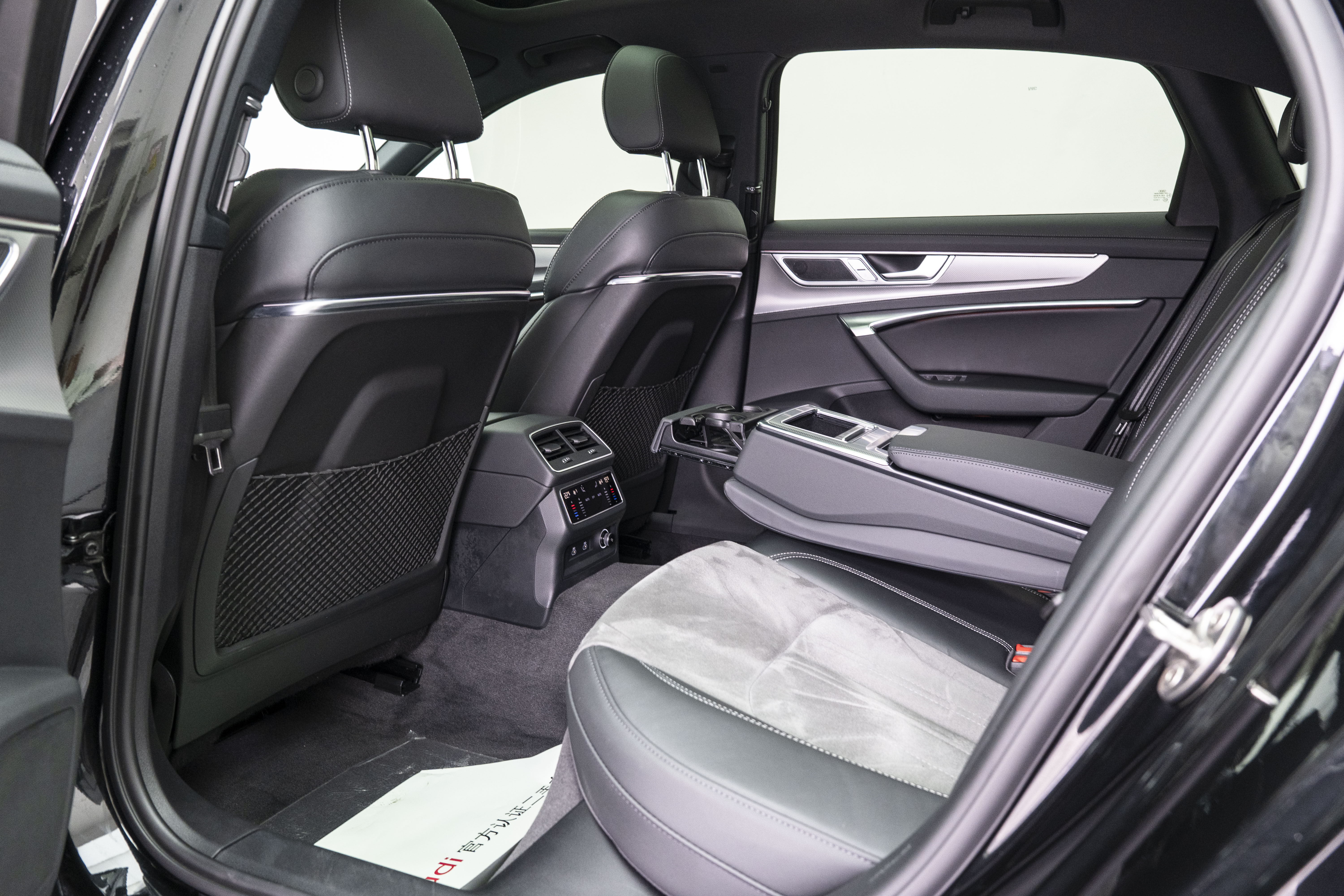 Audi A6L 2023 car image #7