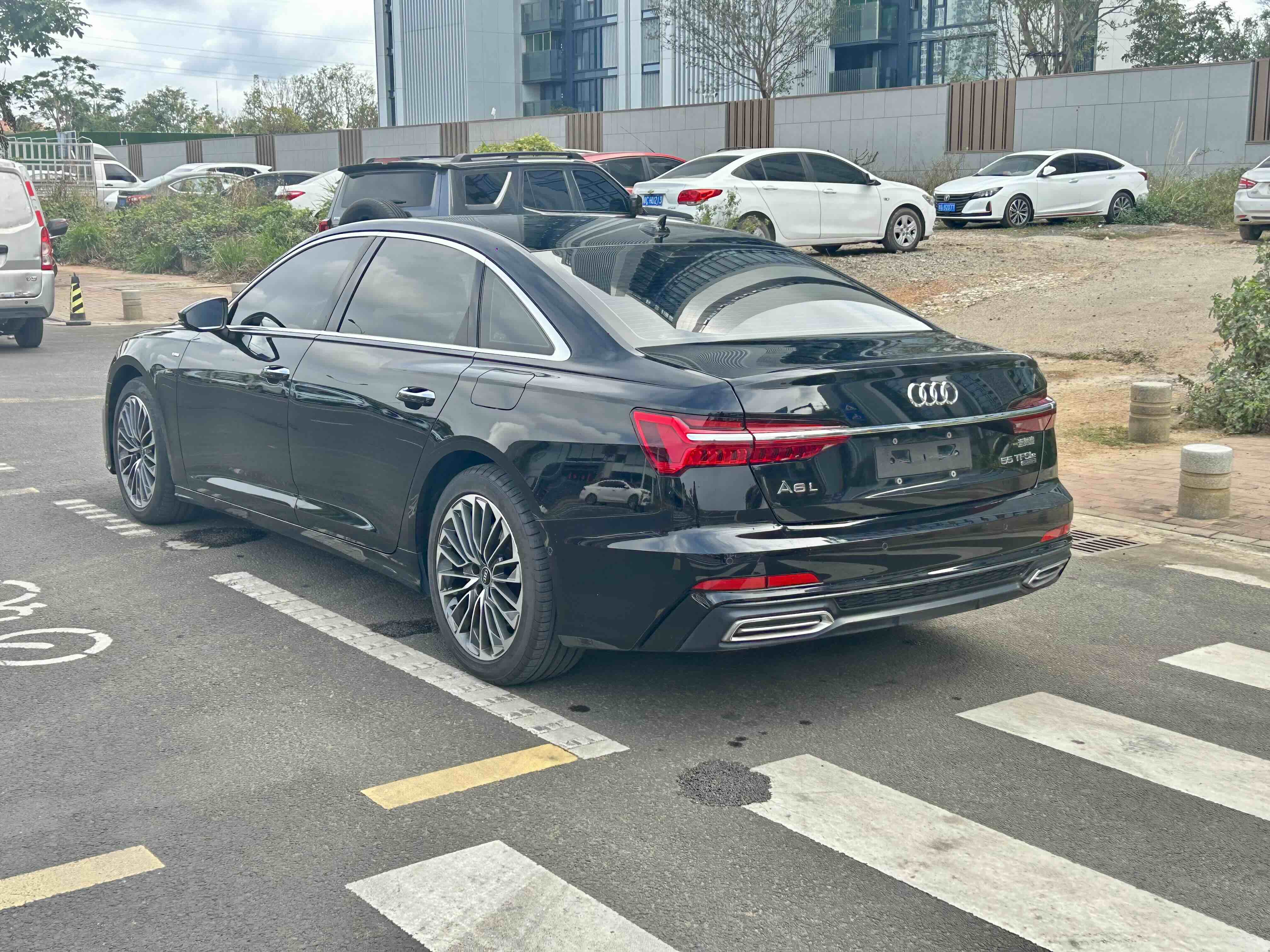 Audi A6L New Energy 2022 car image #7