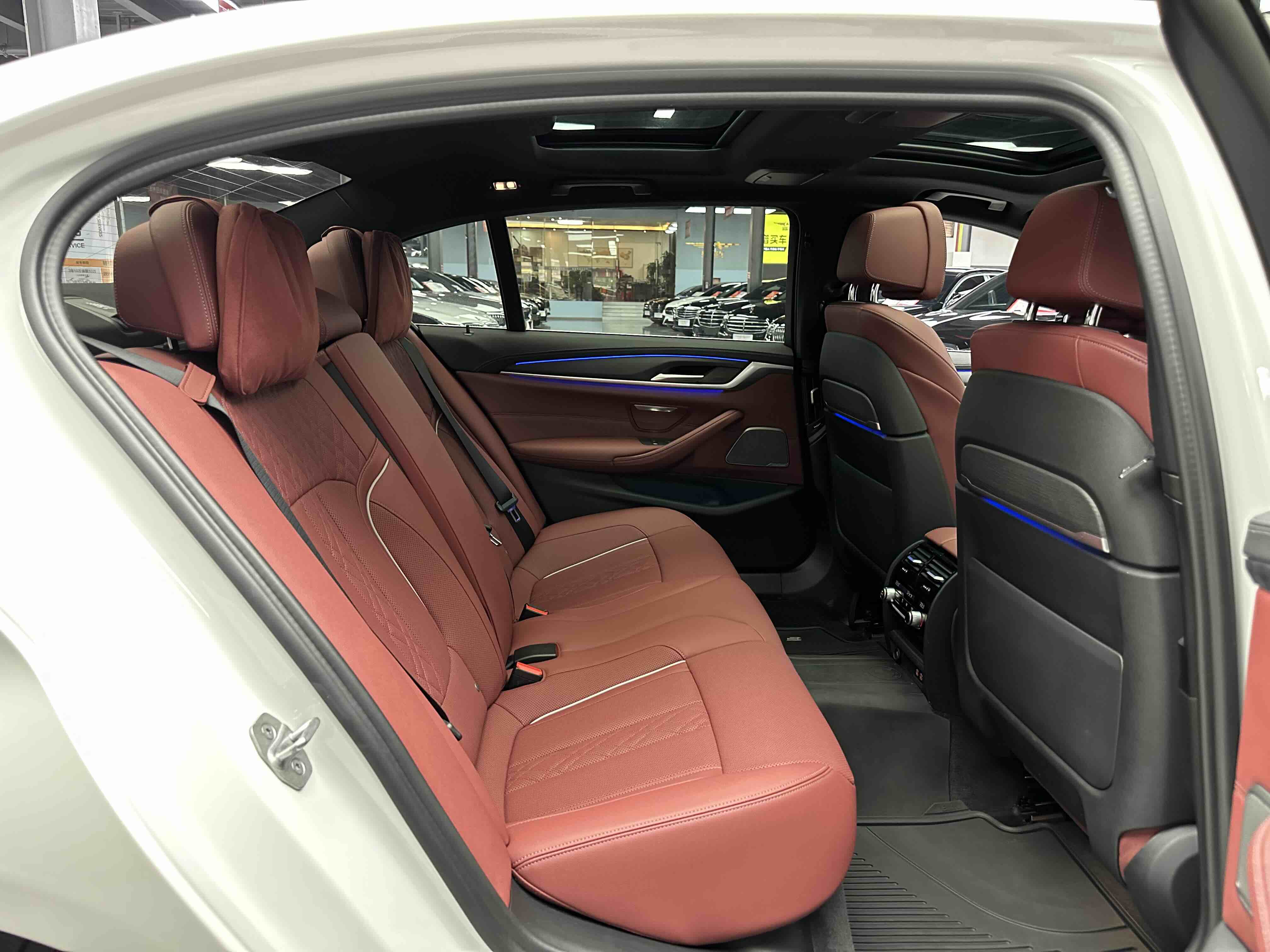 BMW 5 Series 2023 car image #7