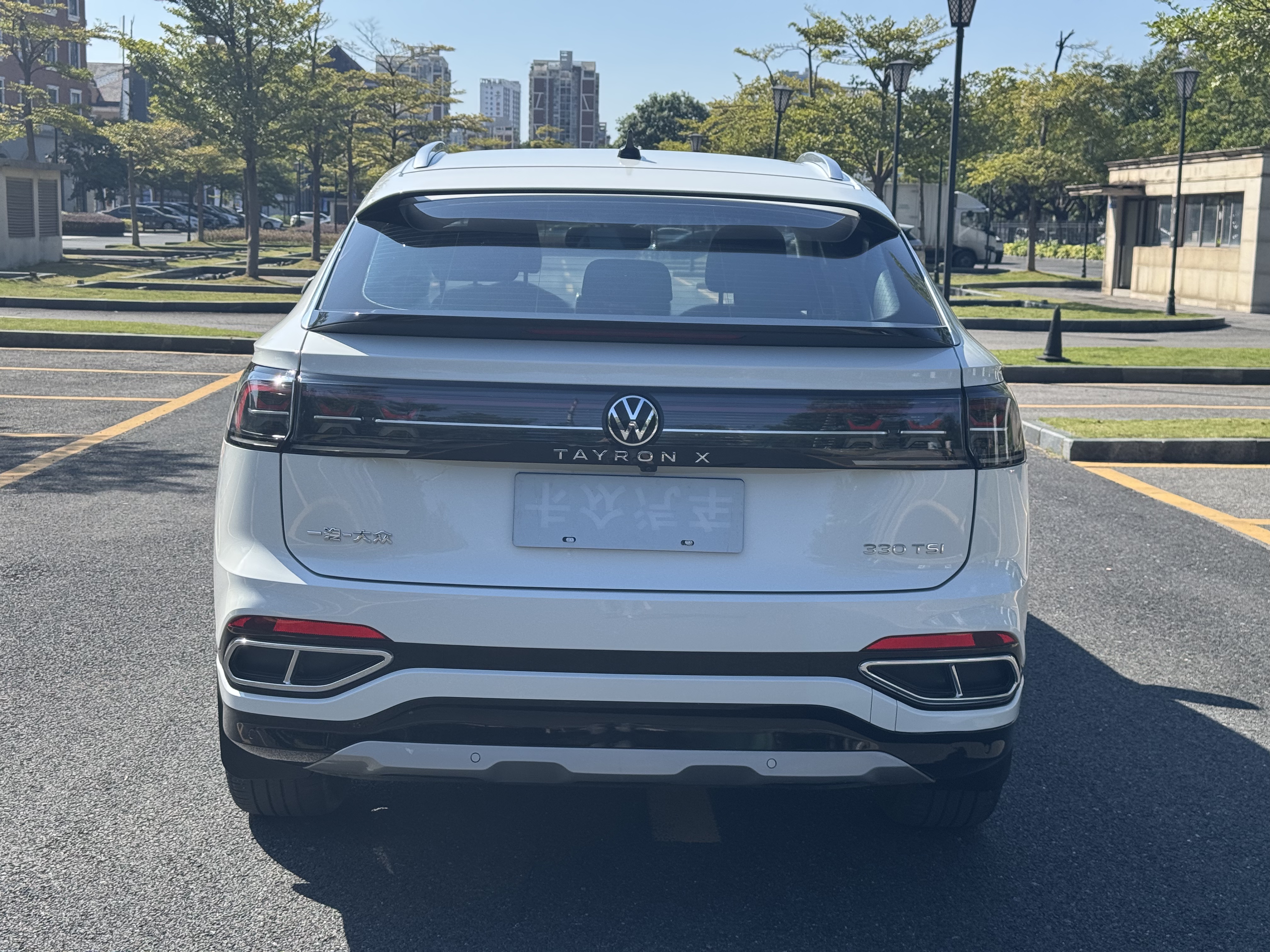 Volkswagen Tayron X 2023 car image #7