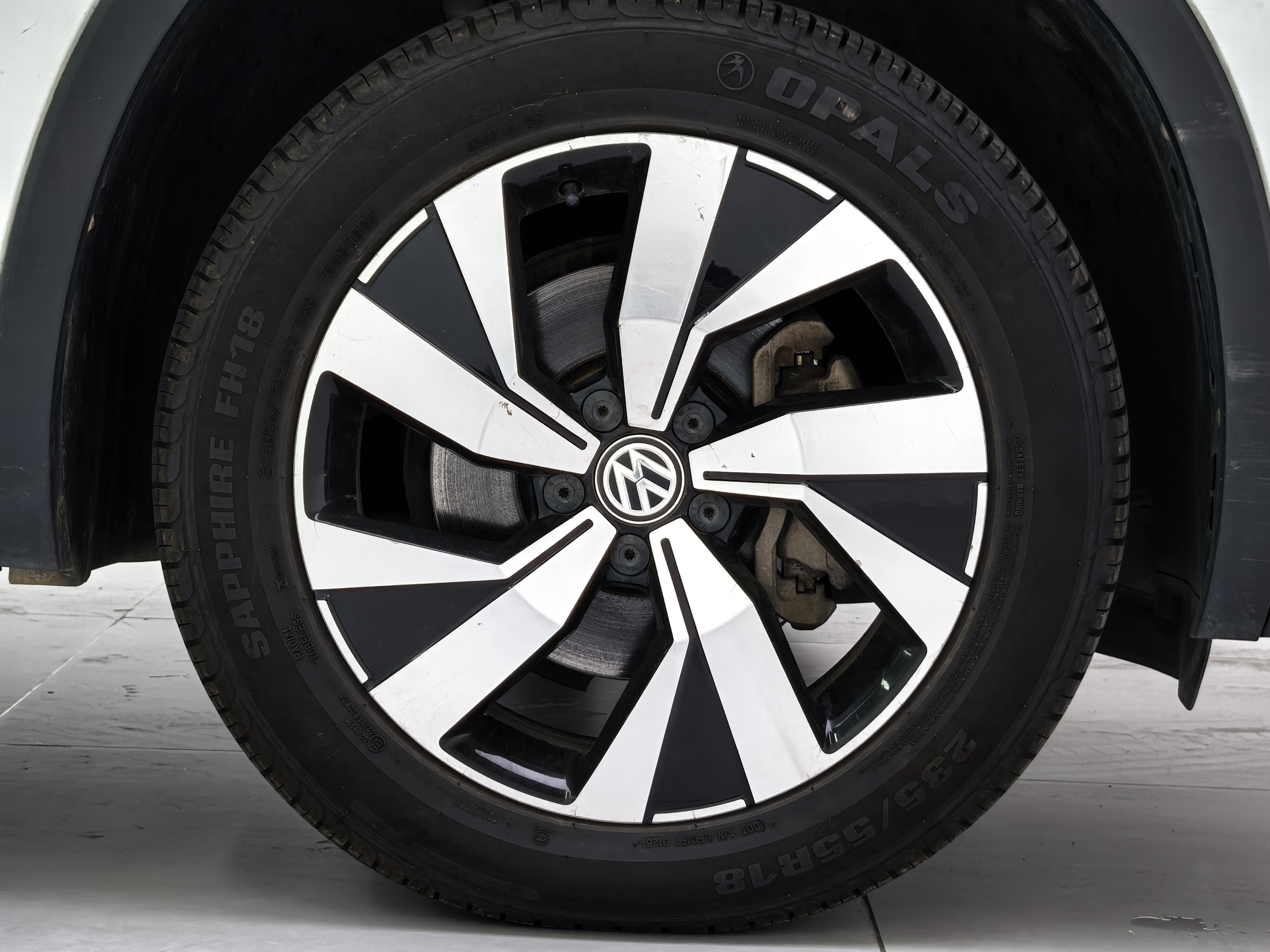 Volkswagen Tayron X 2023 car image #7