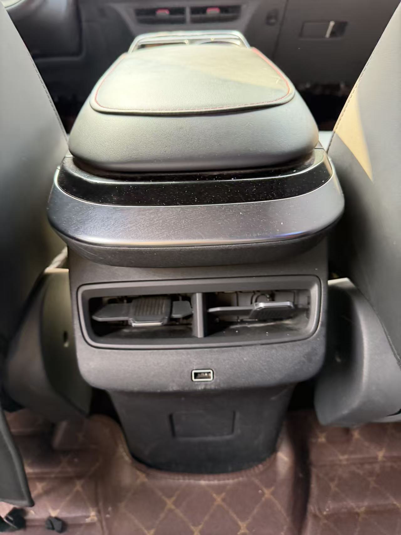 Jetour Dashing 2023 car image #7