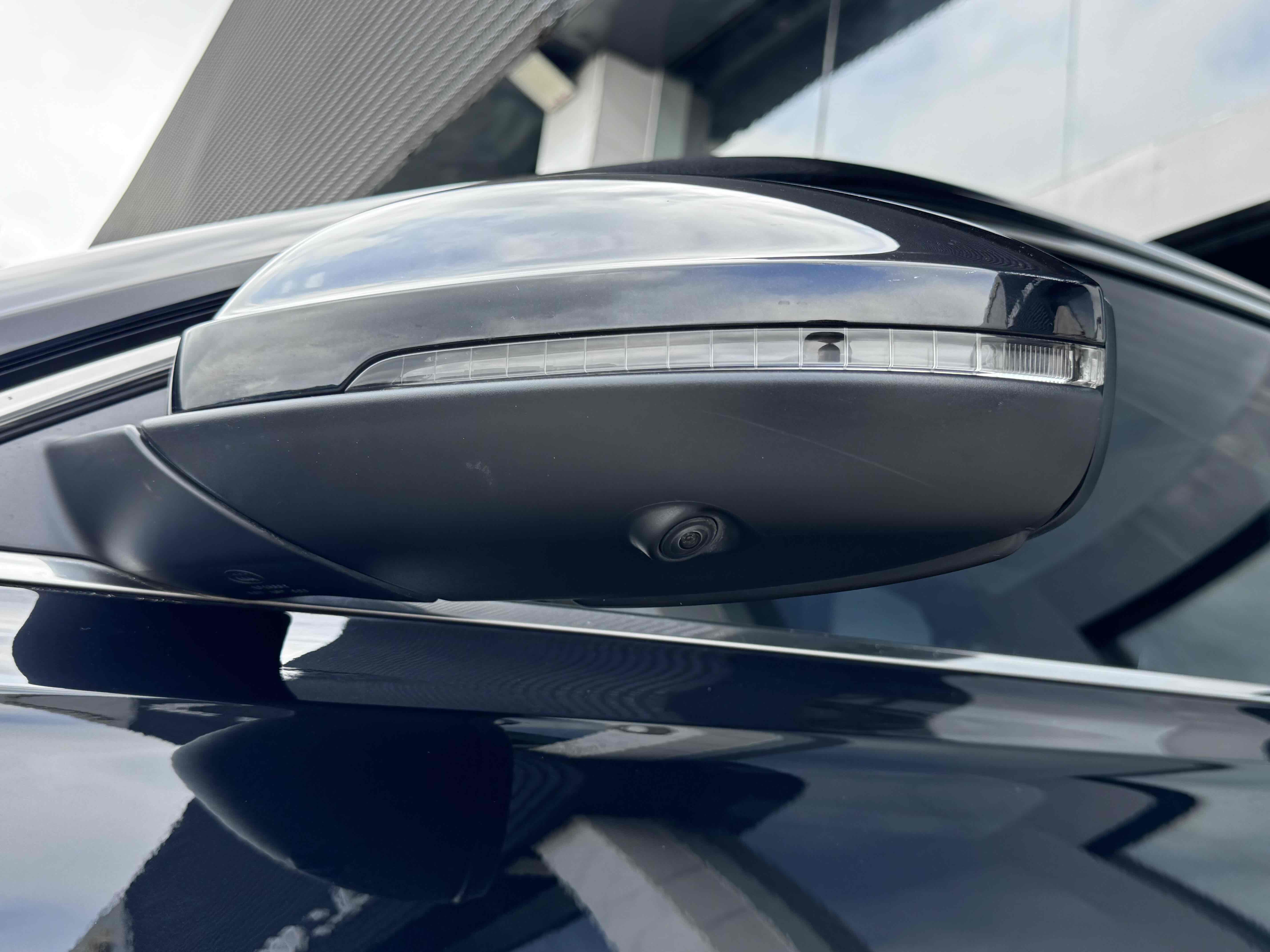 Volkswagen Passat 2023 car image #7