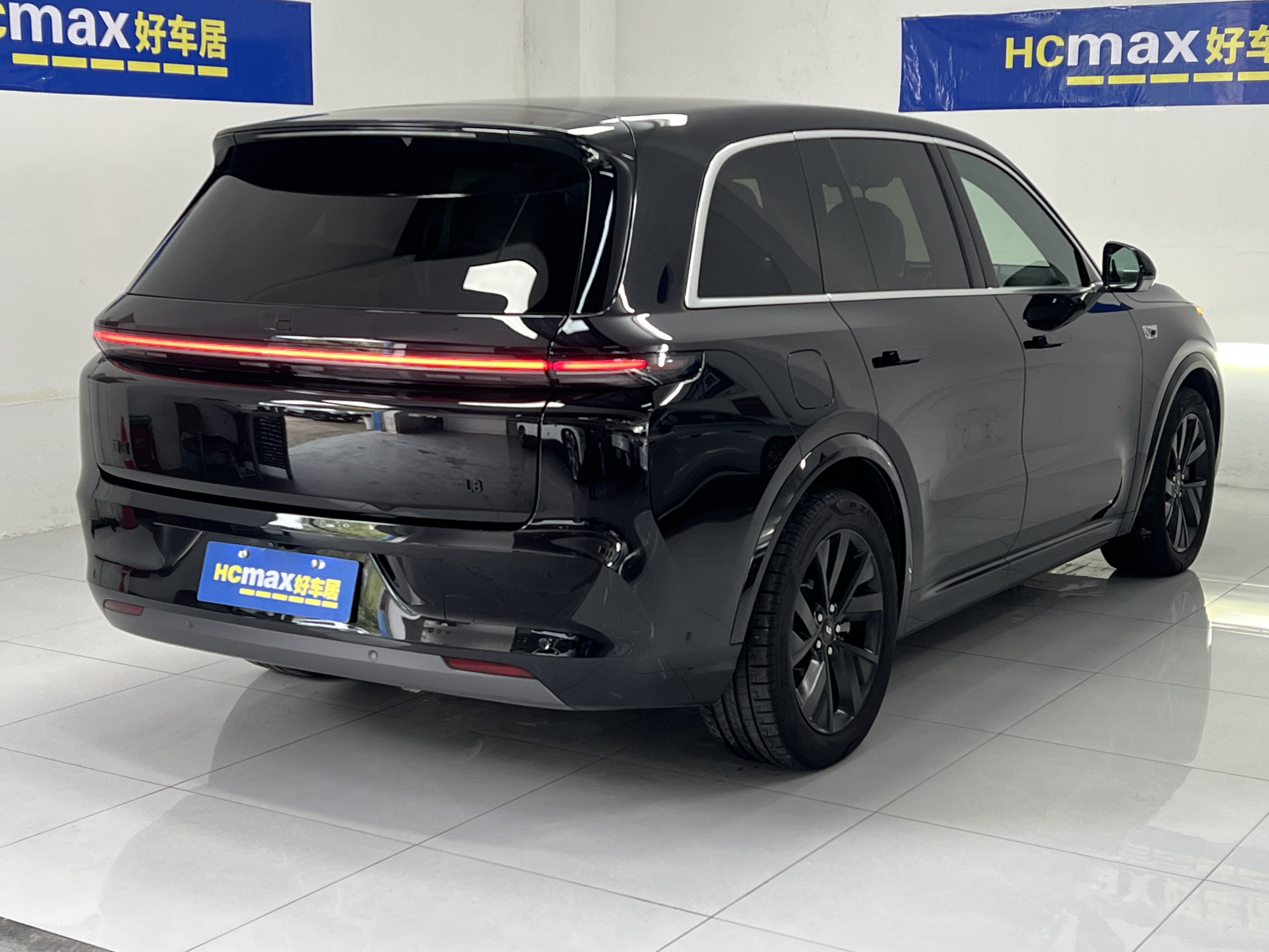 Li L8 2023 изображение автомобиля #7