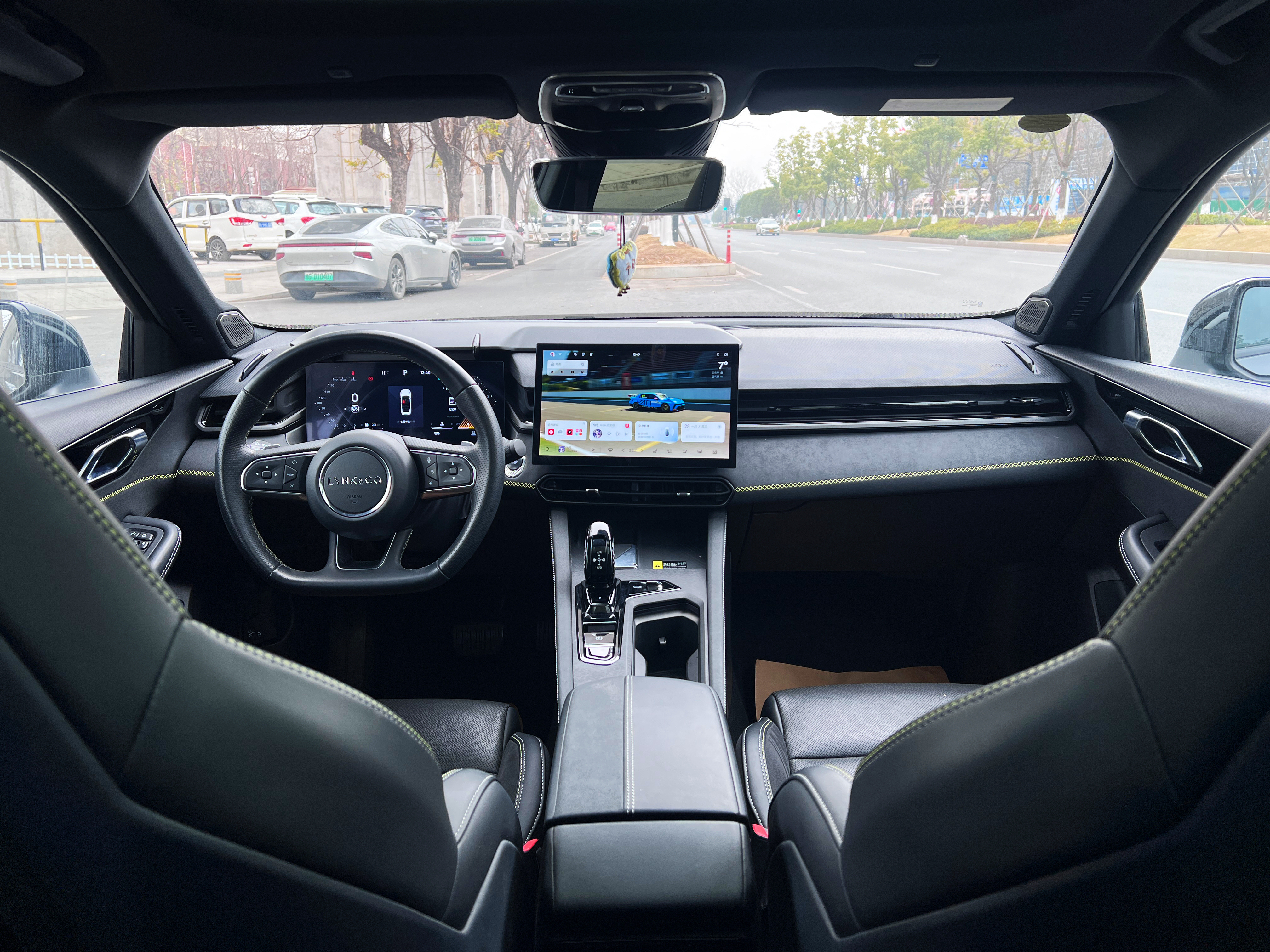 Lynk & Co 03 2023 car image #7