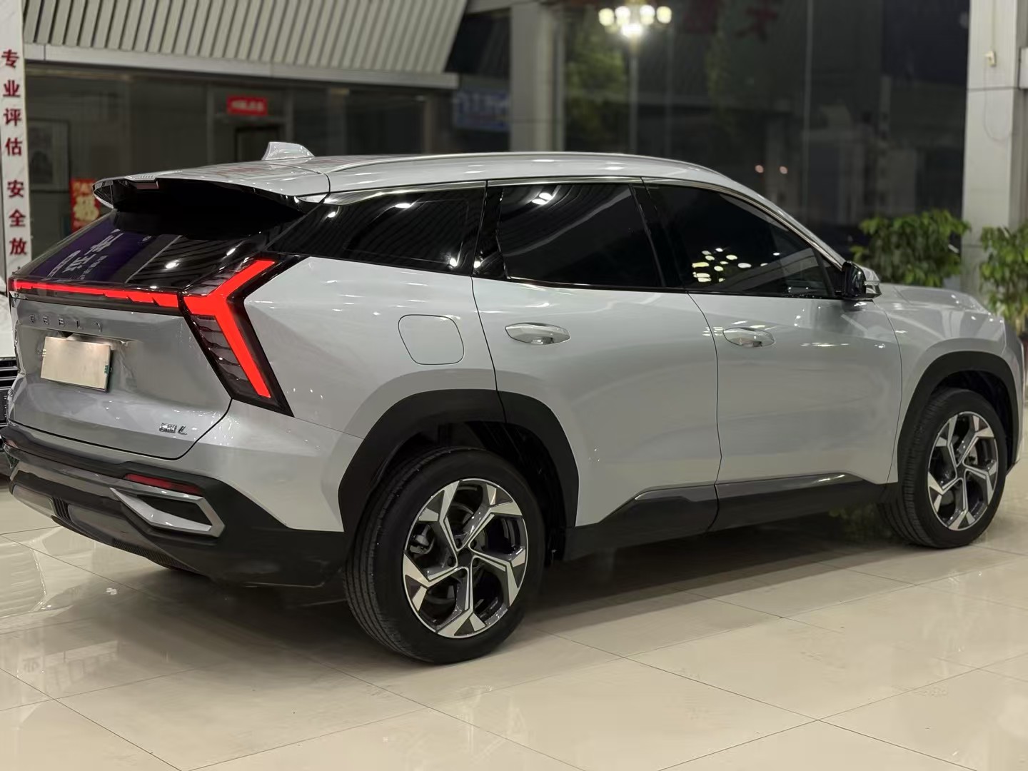 GEELY Boyue L 2023 car image #7
