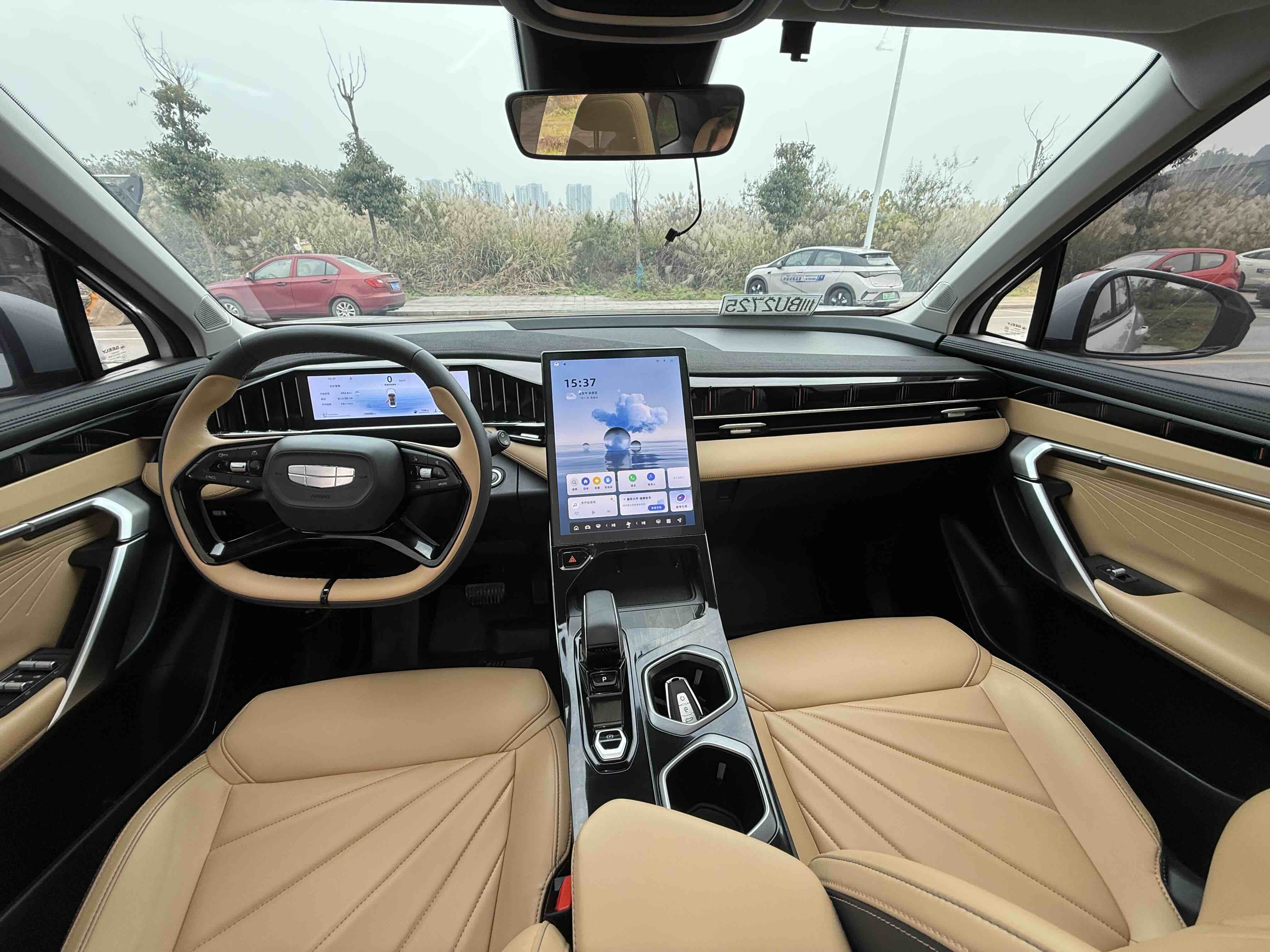 GEELY Boyue L 2023 car image #7