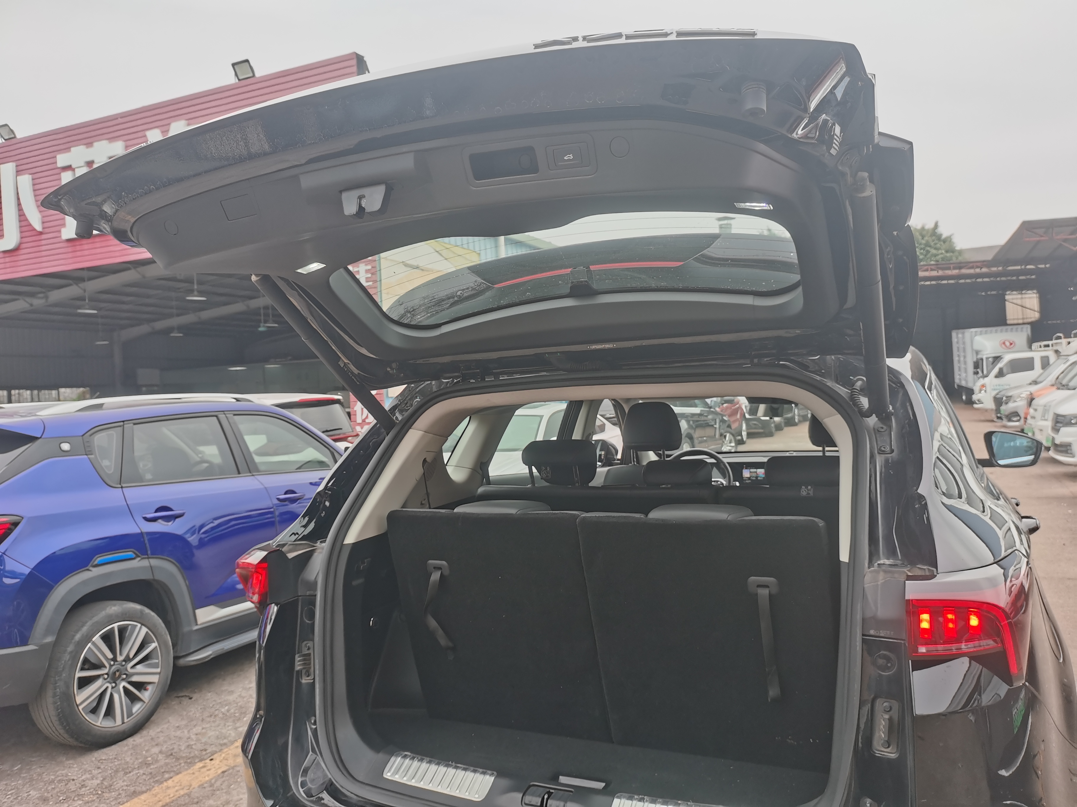 Jetour X70 PLUS 2023 car image #7