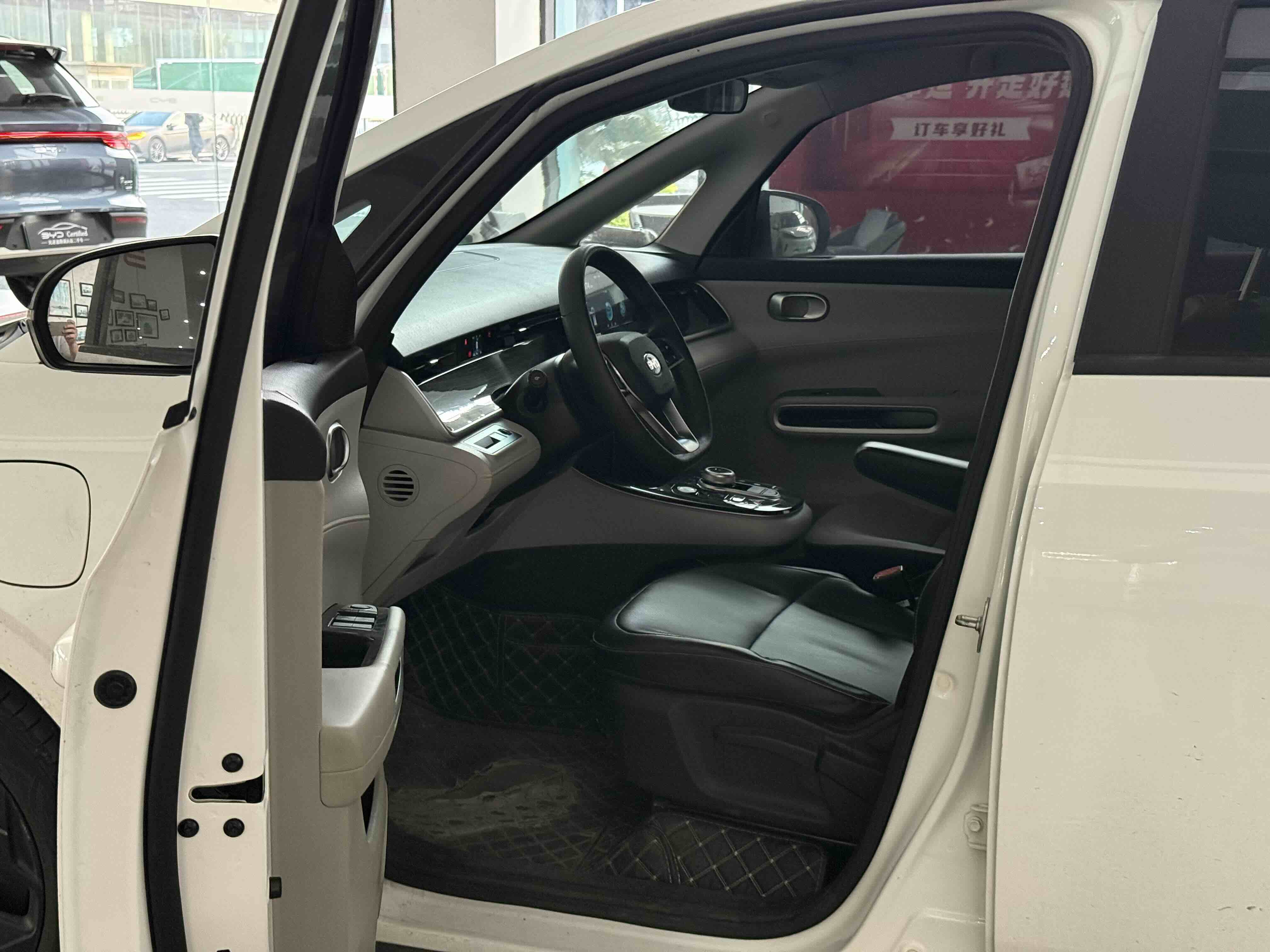 BYD D1 2023 car image #7