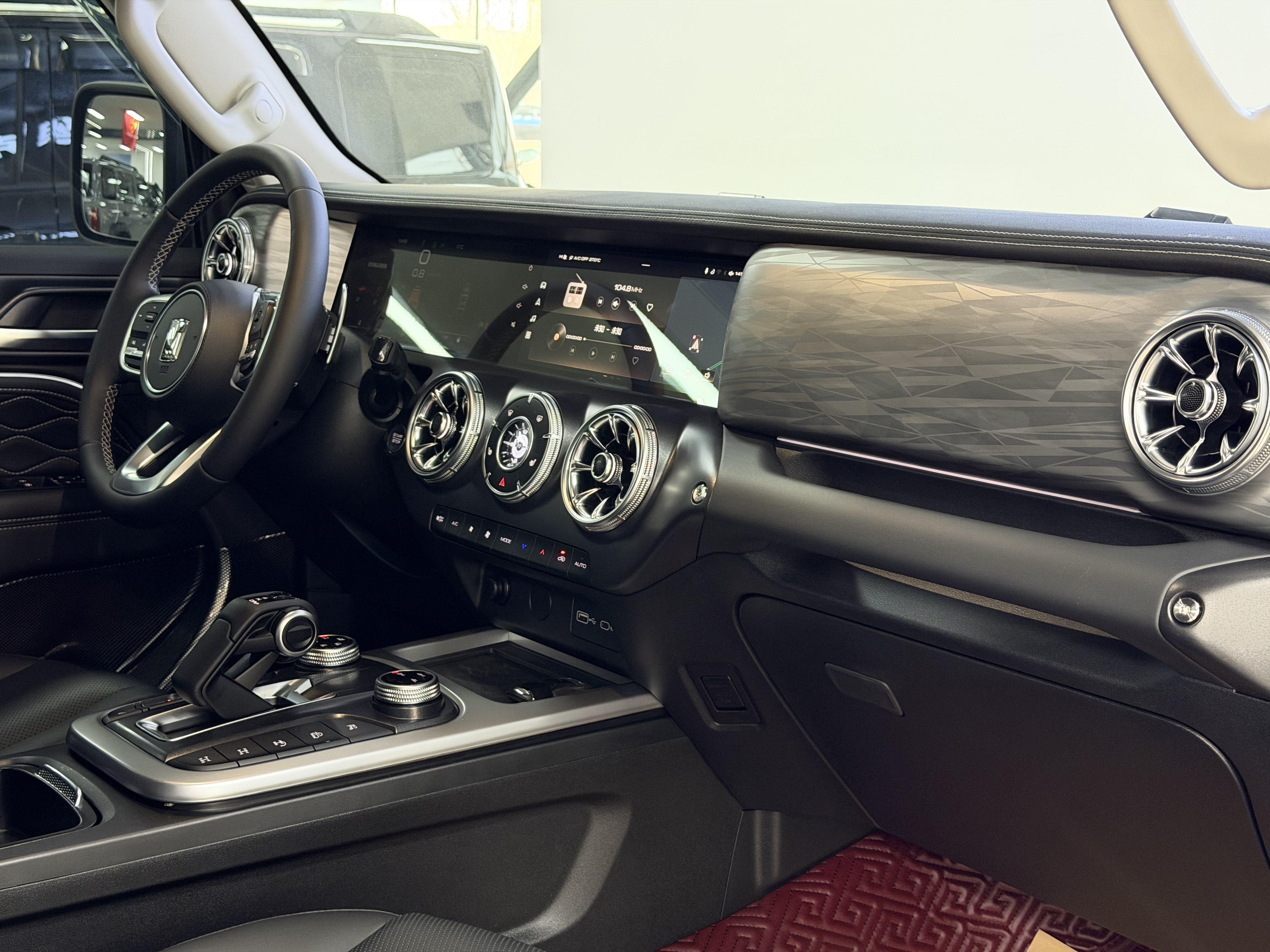 Tank 300 2023 car image #7