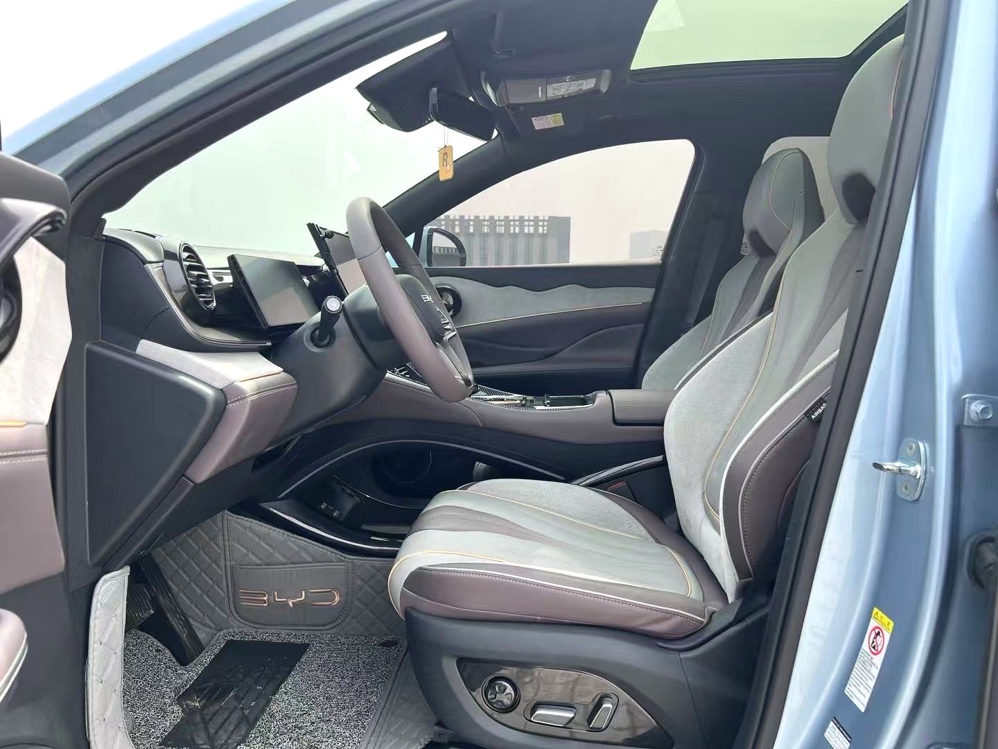 BYD Frigate 07 2023 صورة سيارة #7