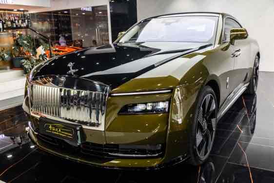 Rolls-Royce Spectre 2025 immagine di auto #7